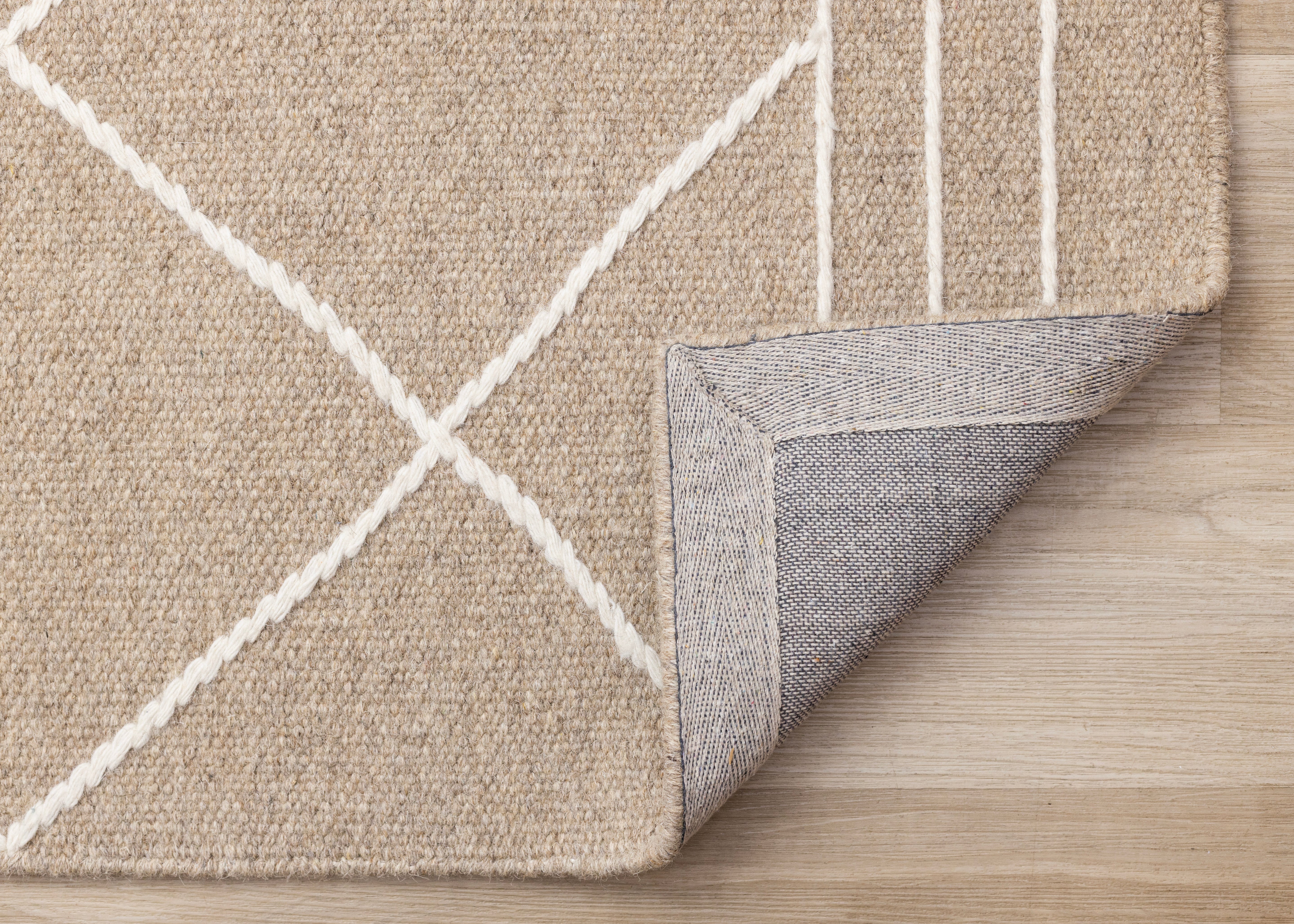 Ascent Beige Cream Diamond Lattice Design Rug