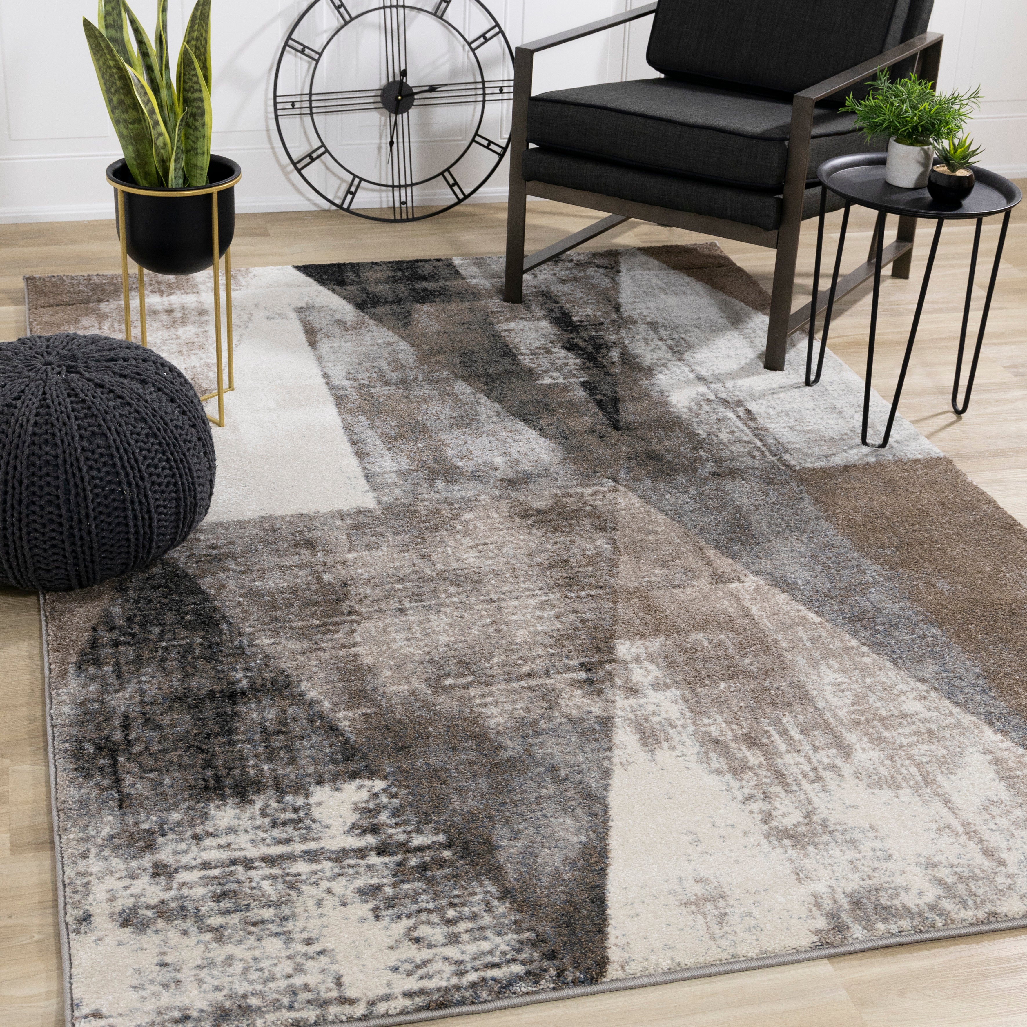 Breeze Cream Brown Grey Robust Triangle Rug