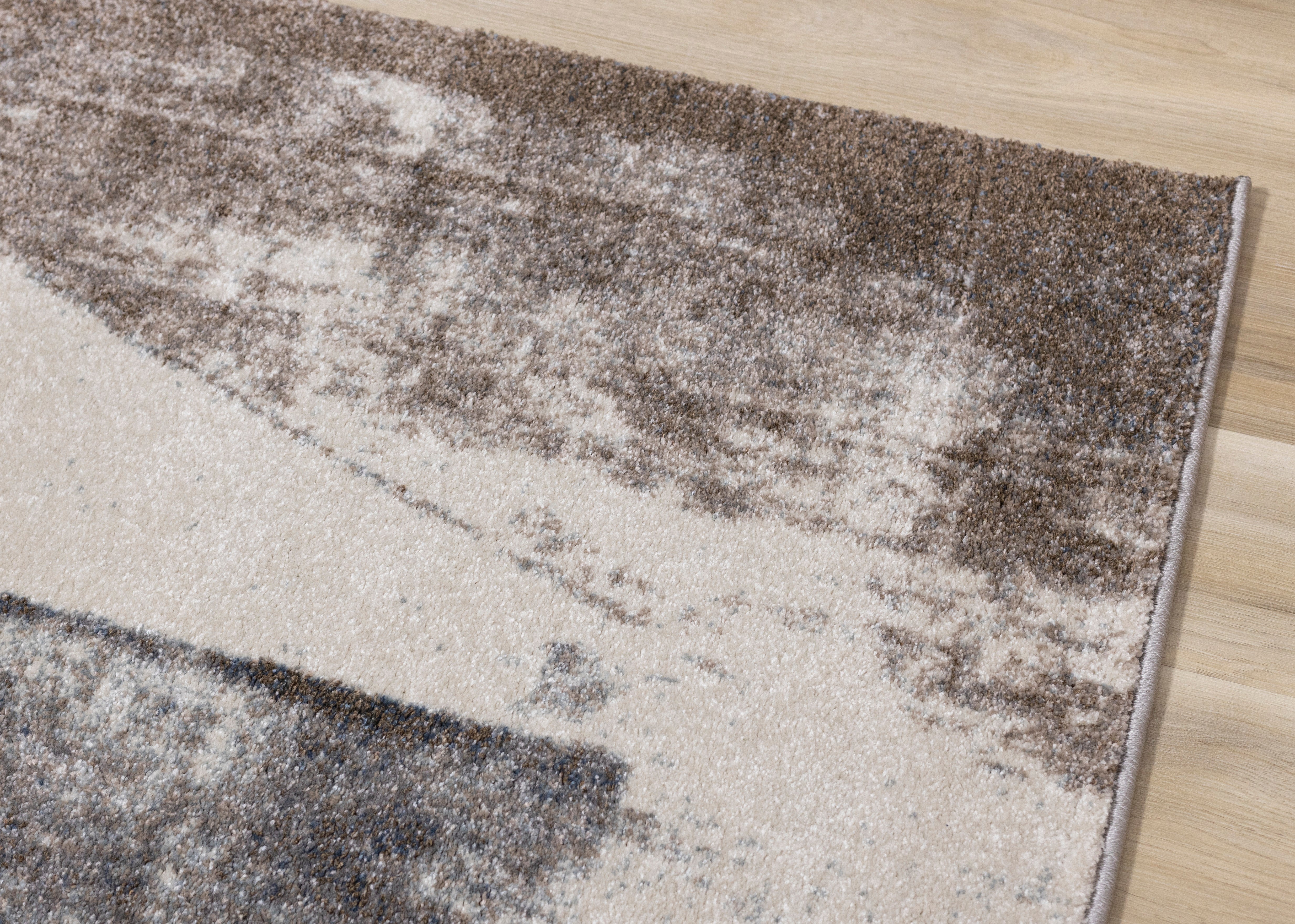 Breeze Cream Brown Grey Robust Triangle Rug
