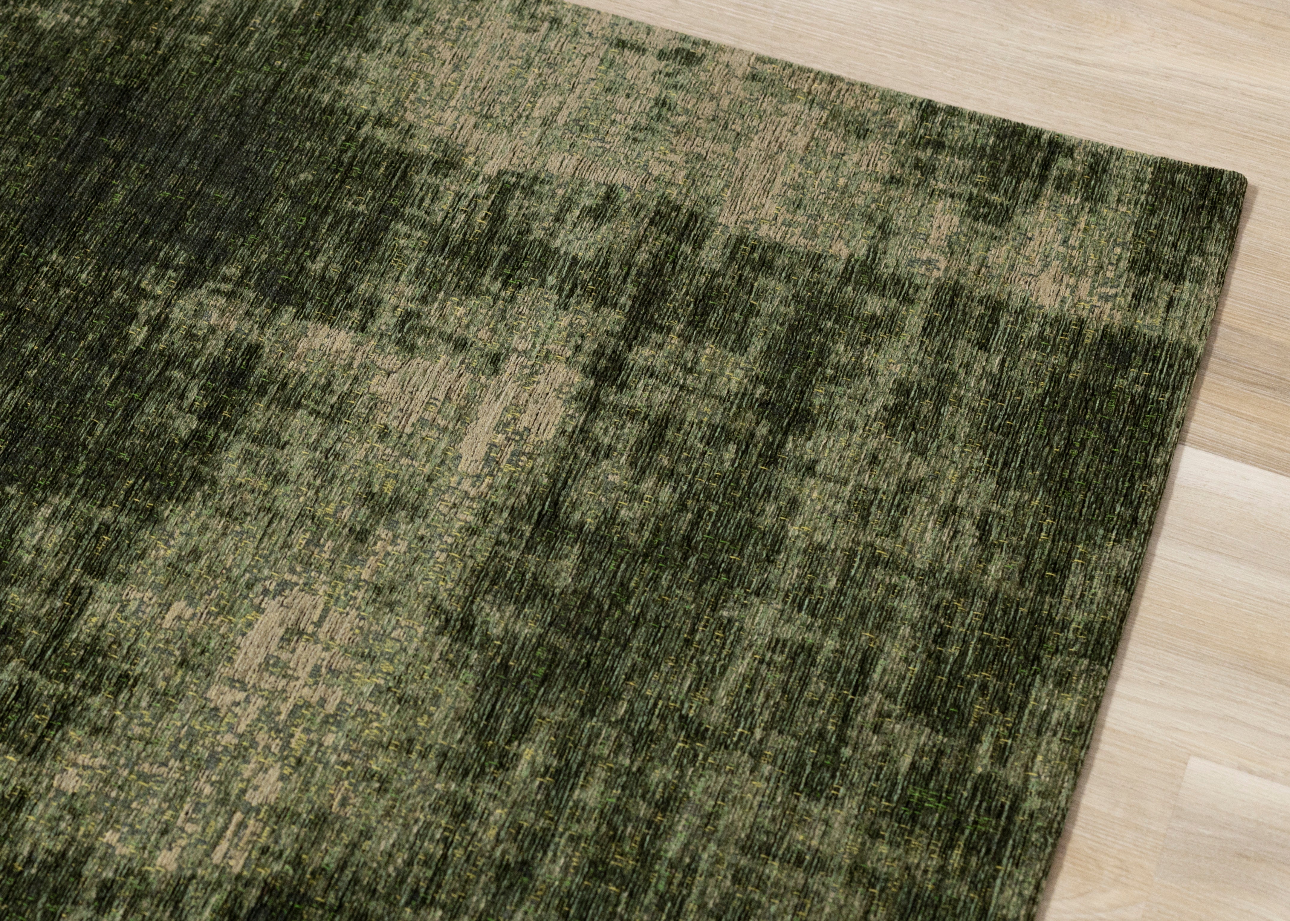 Cathedral Green Tree Bark Rug