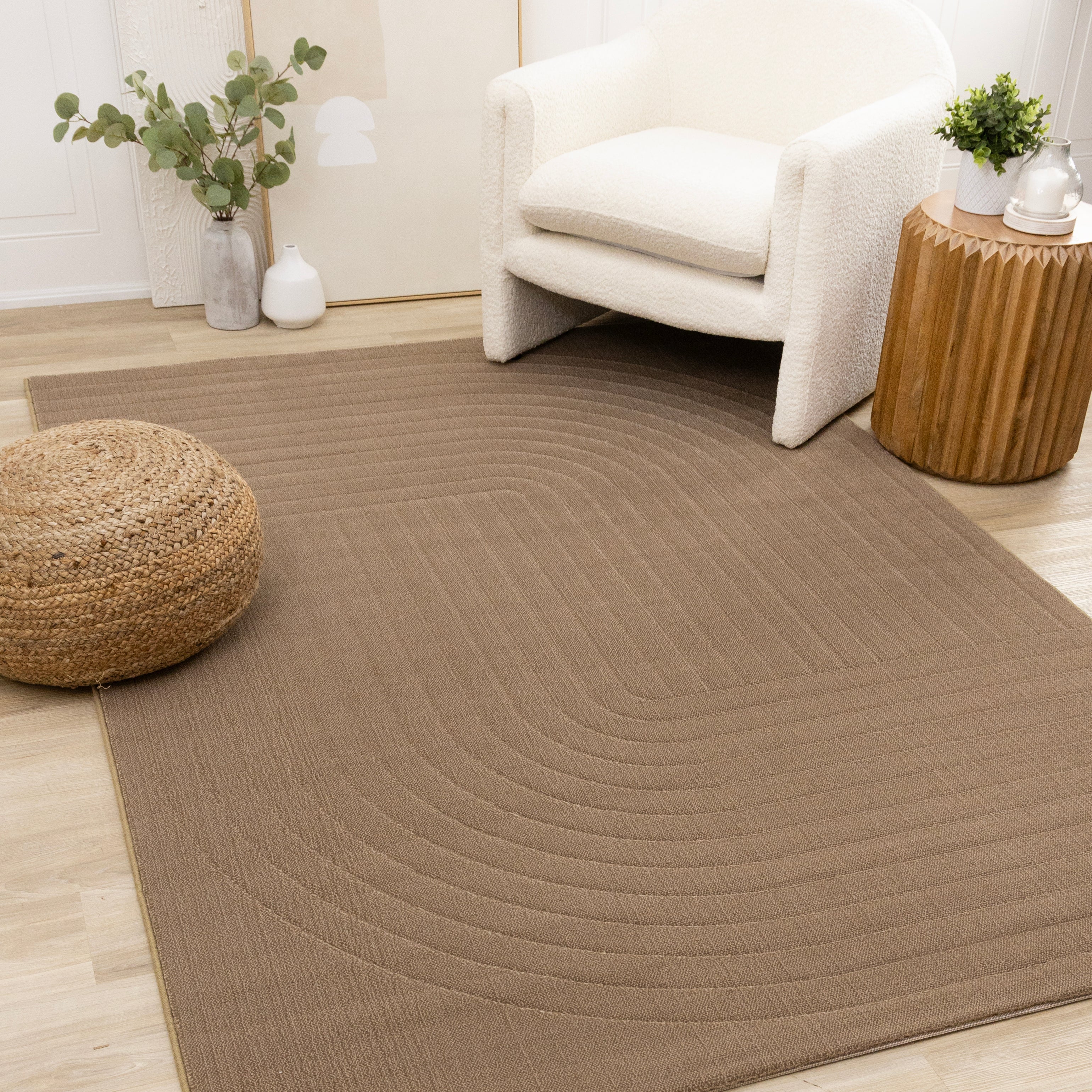 Ella Brown Curved Line Design