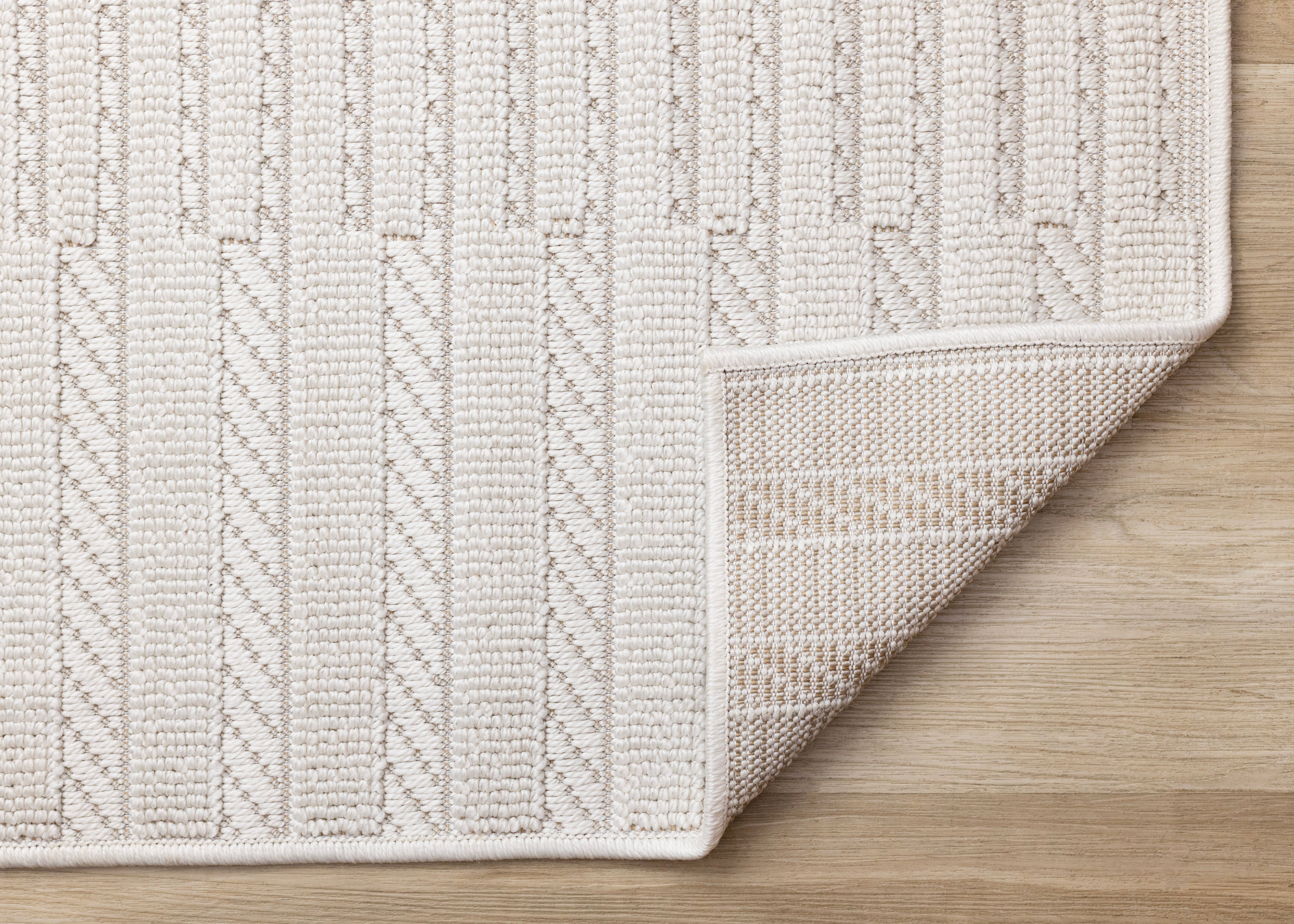 Isla White Striped Columns Rug