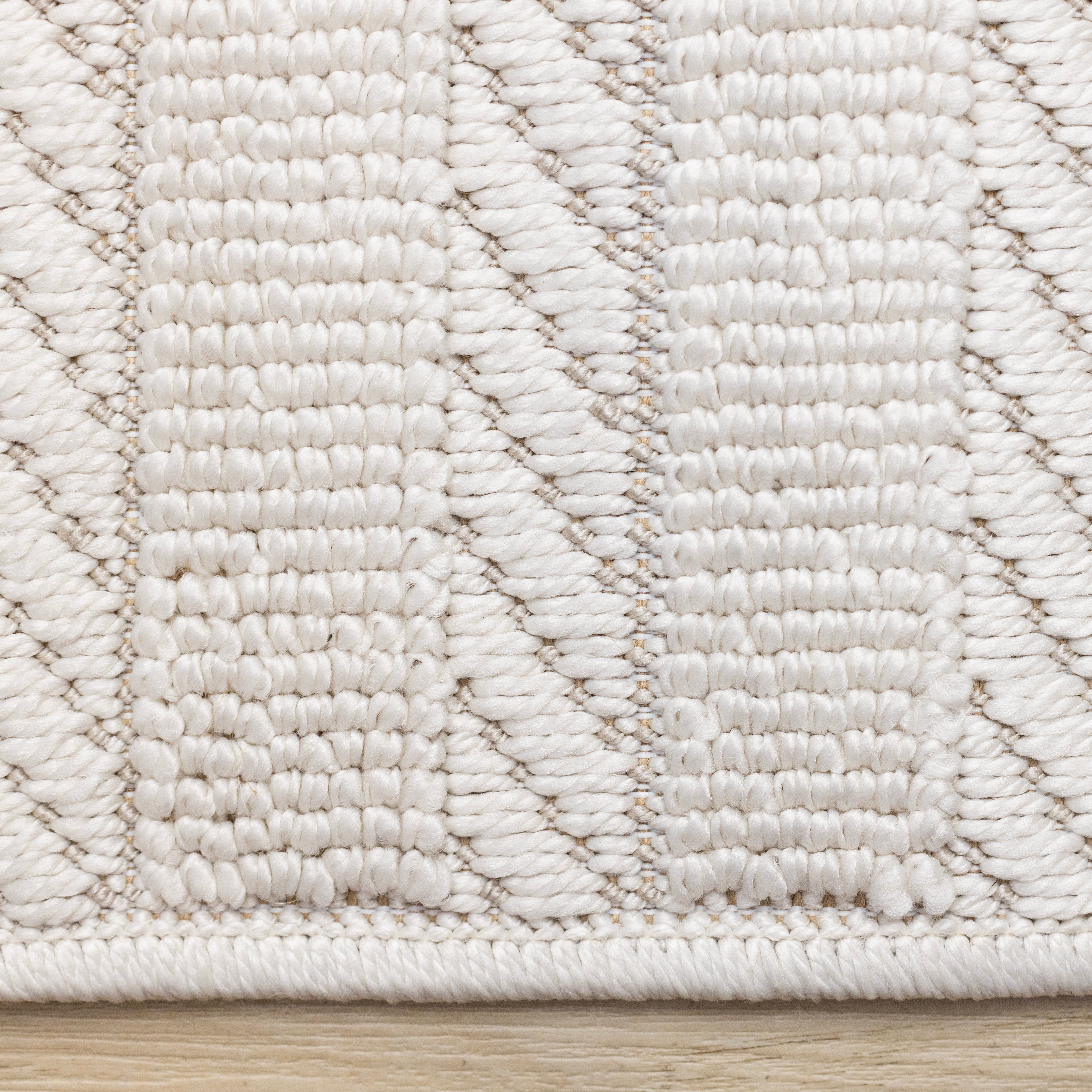 Isla White Striped Columns Rug