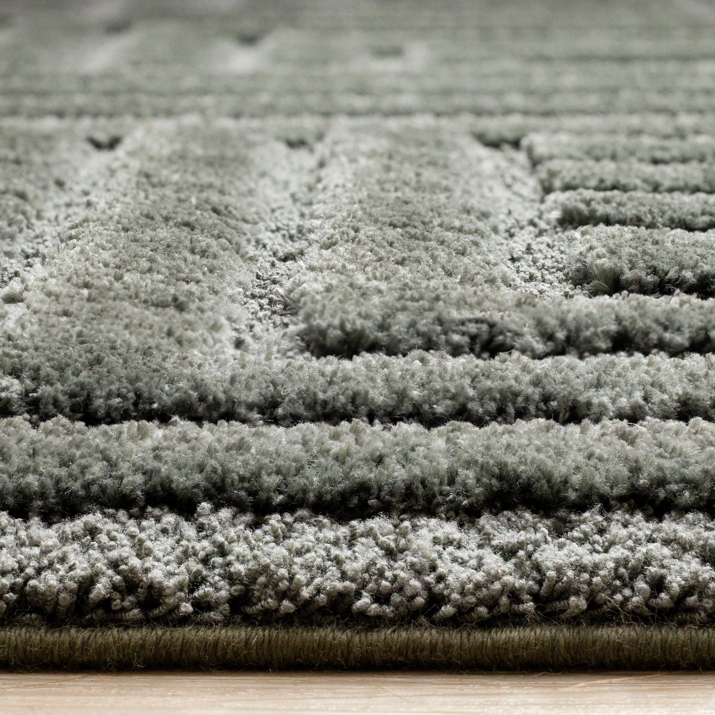 Luxe Green Maze Design Rug