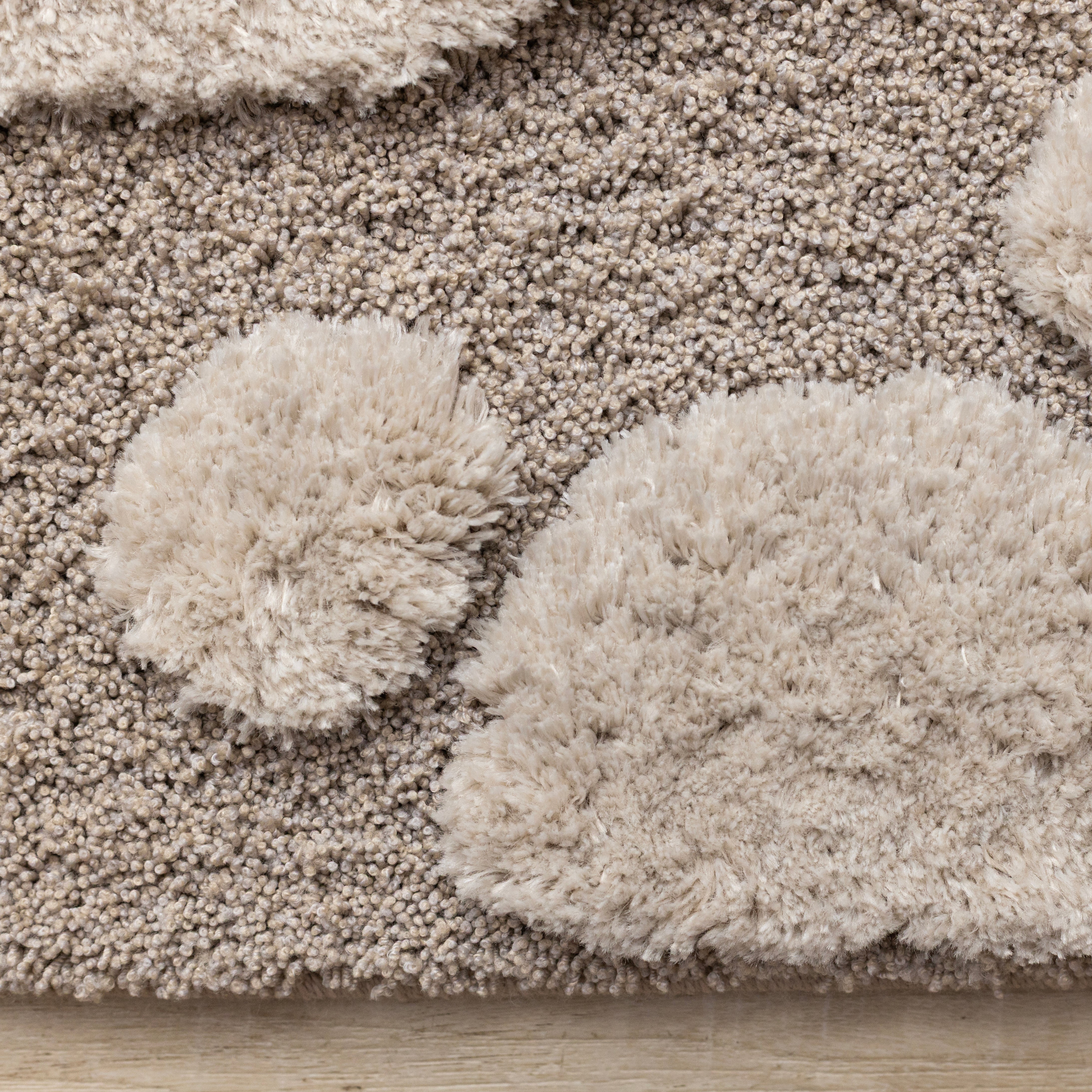 Luxe Taupe Sand Pebbled Design Rug
