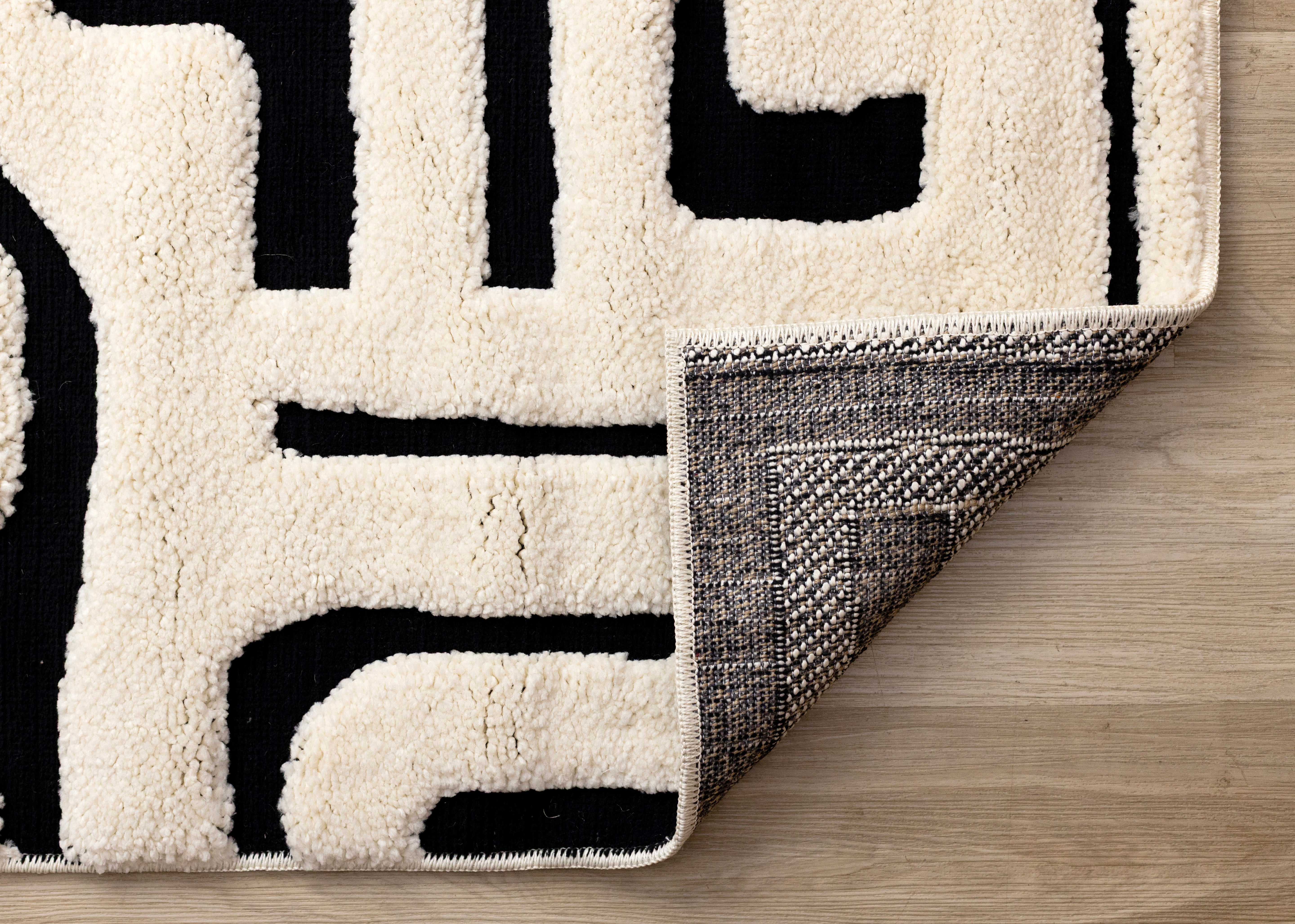Mareeba White Black Abstract Design Rug