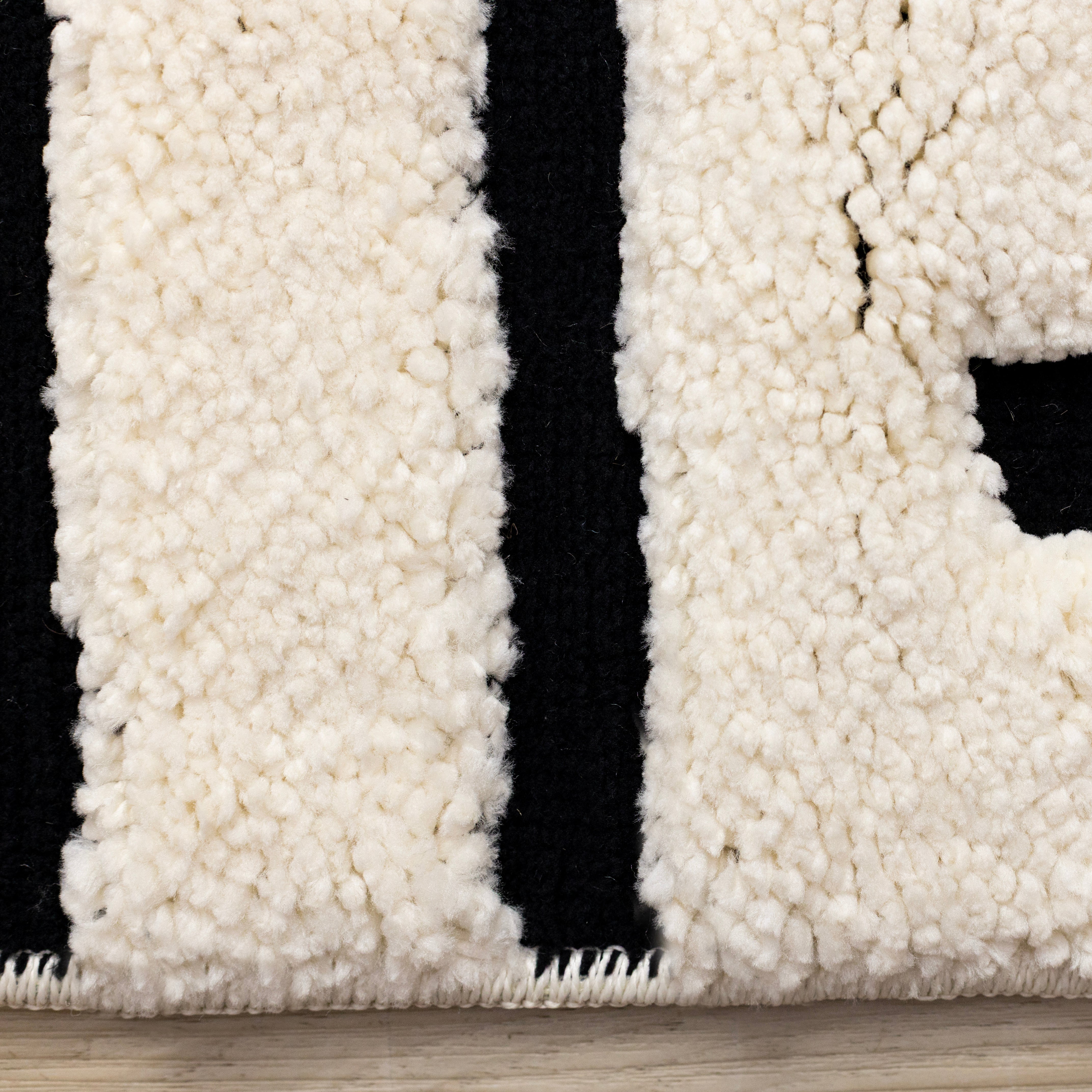 Mareeba White Black Abstract Design Rug