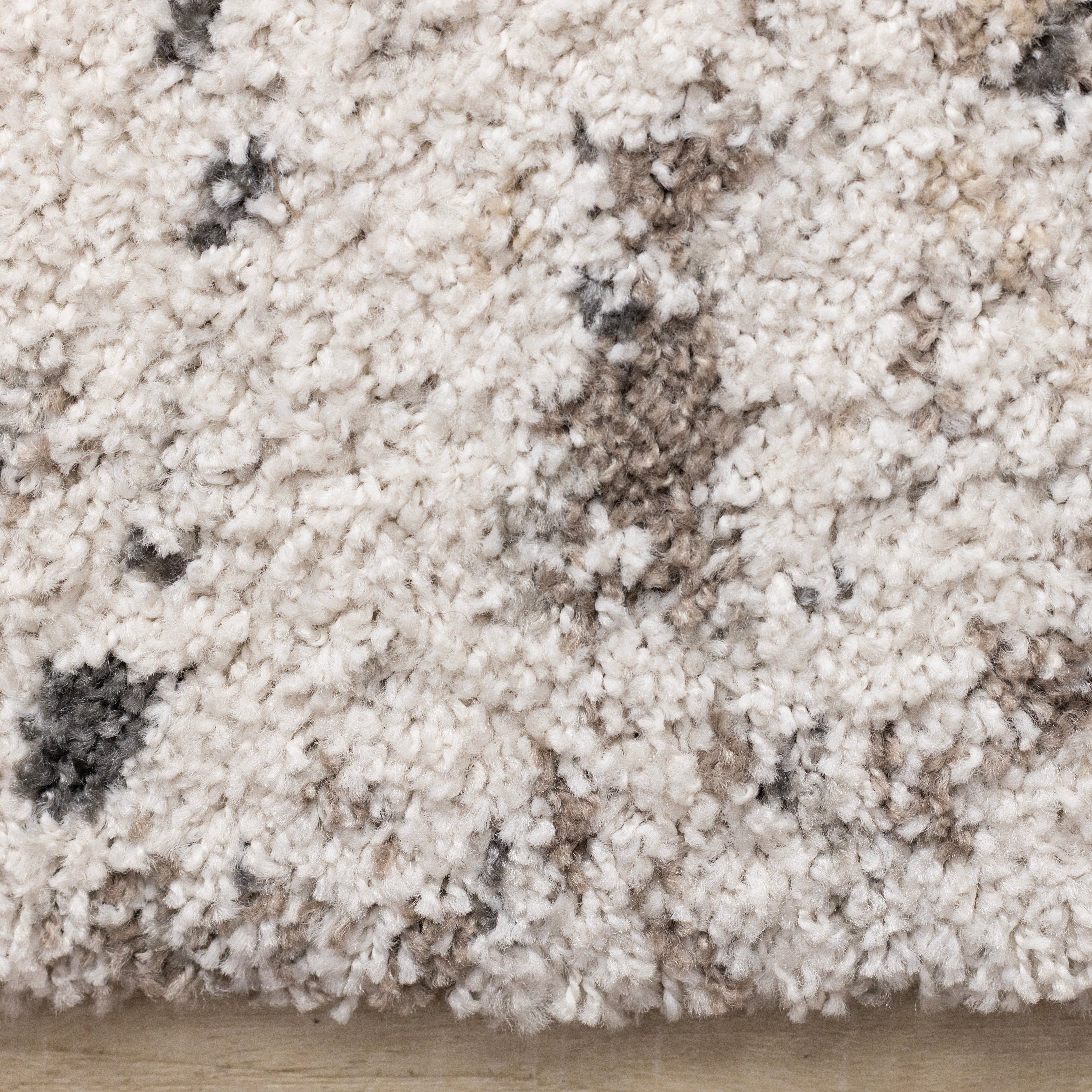 Mora White Grey Black Speckled Rug