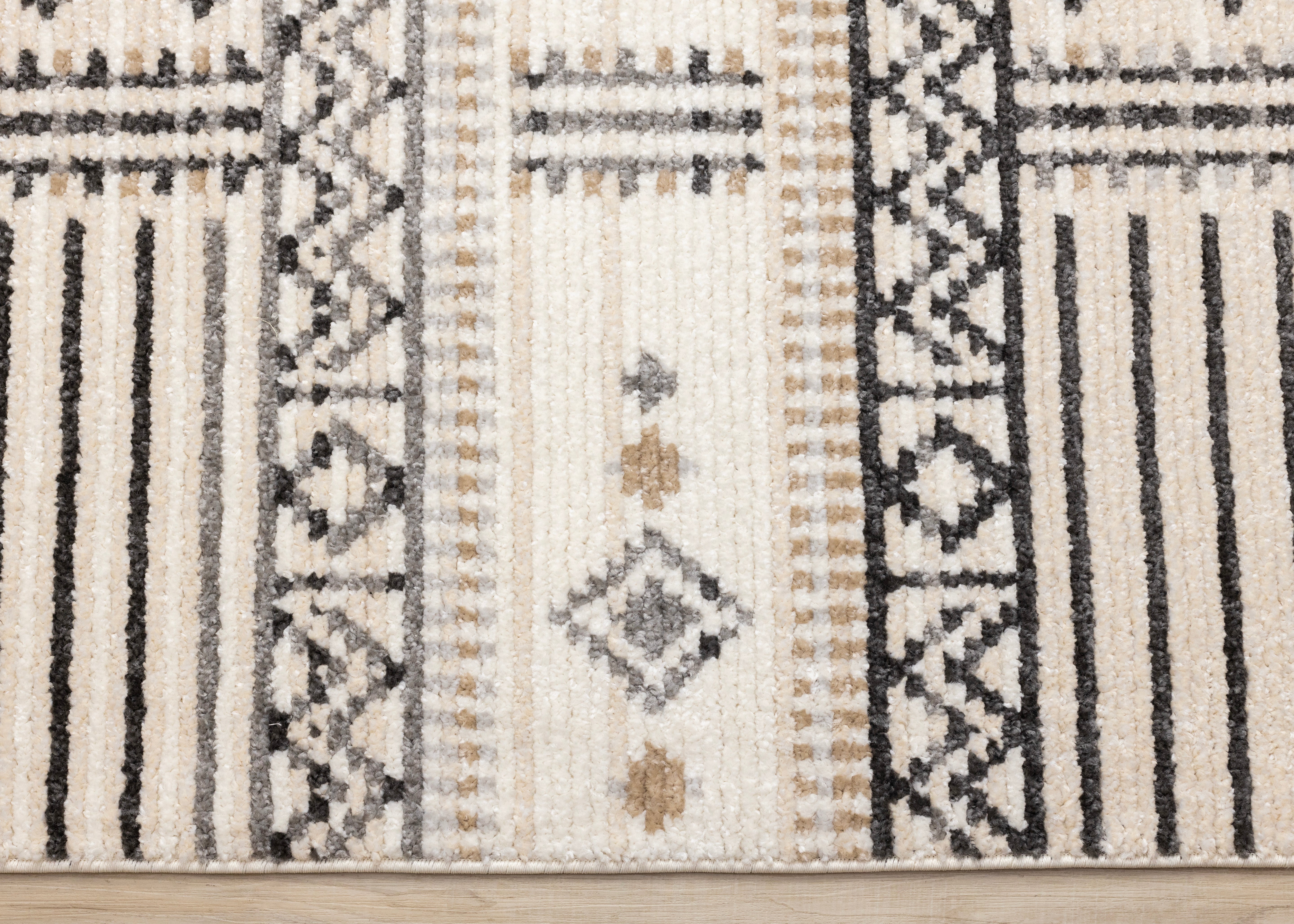 Nala Cream Grey Black Beige Southwestern Pattern Rug