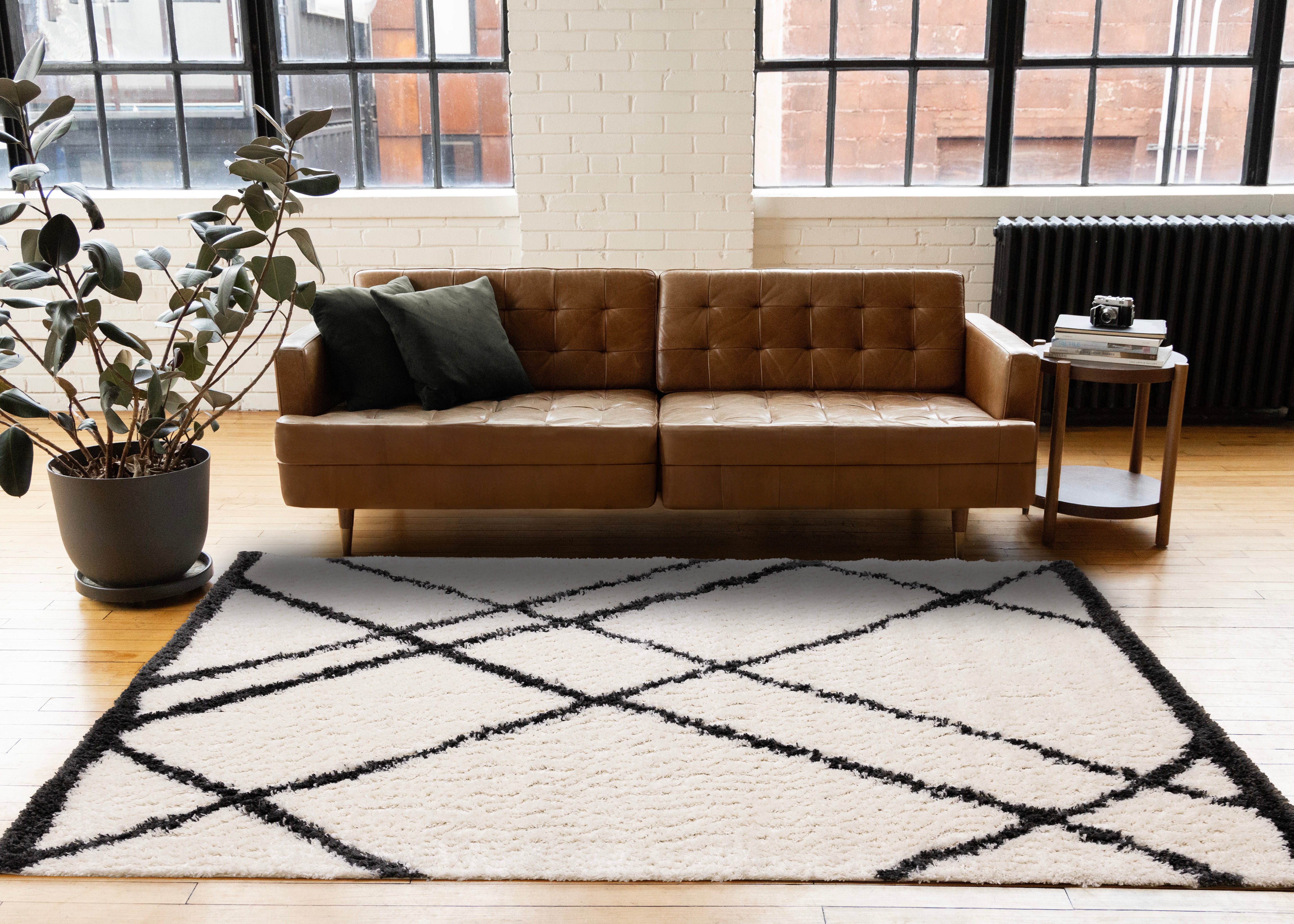 Pascal White Grey Geometric Comfort Shag Rug