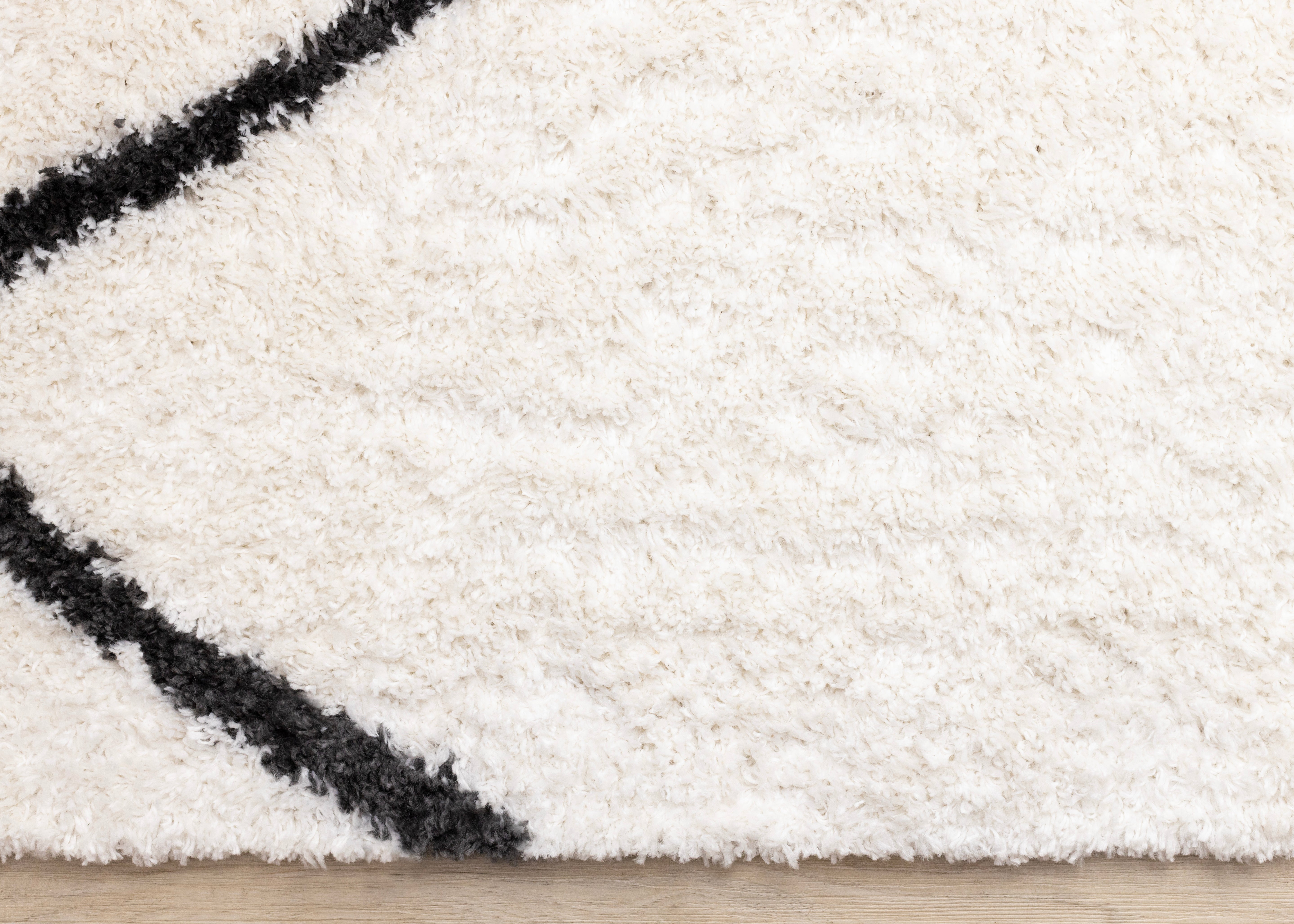 Pascal White Grey Geometric Comfort Shag Rug