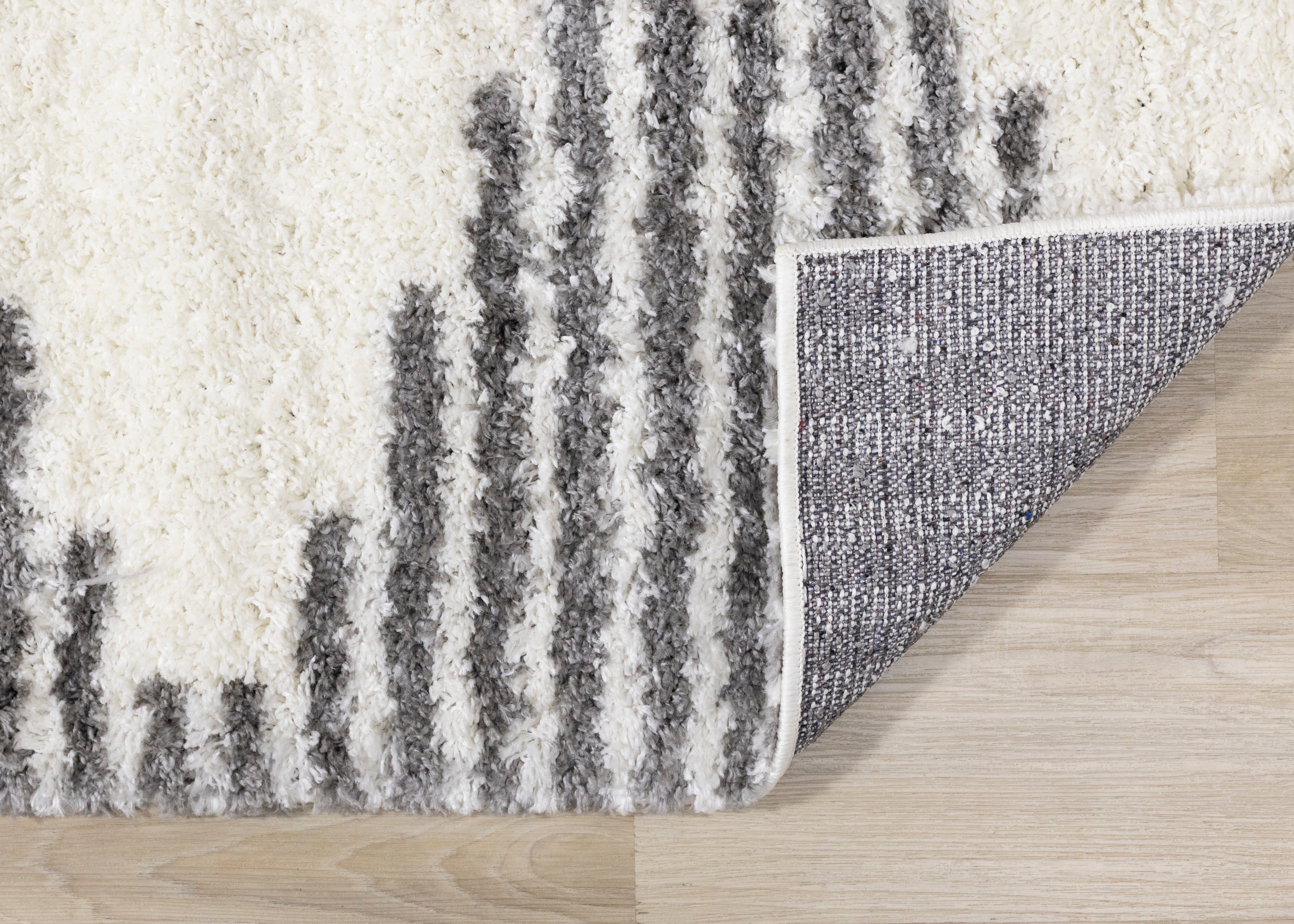Pascal Cream Grey Inverted Diamond Pattern Rug