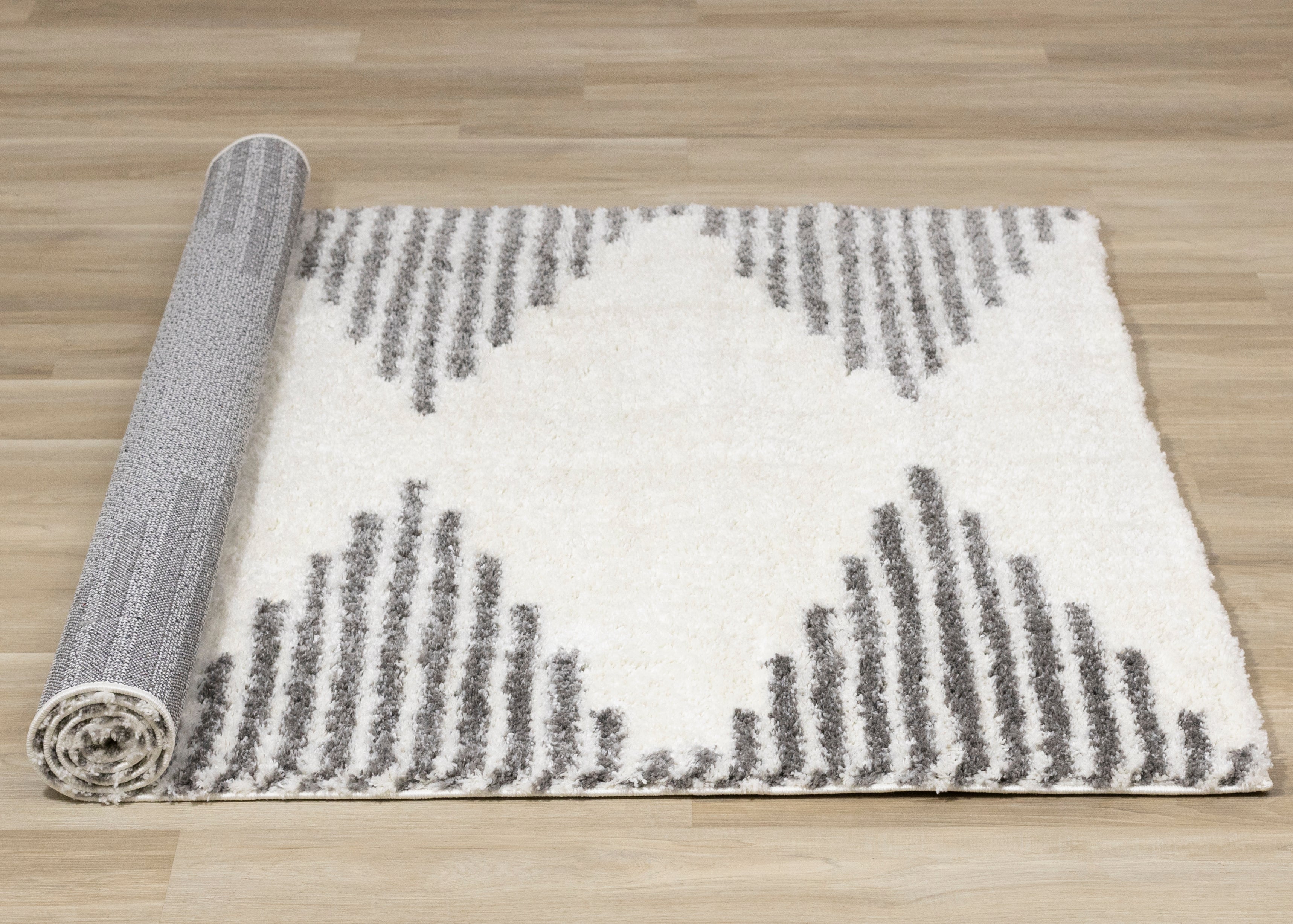 Pascal Cream Grey Inverted Diamond Pattern Rug