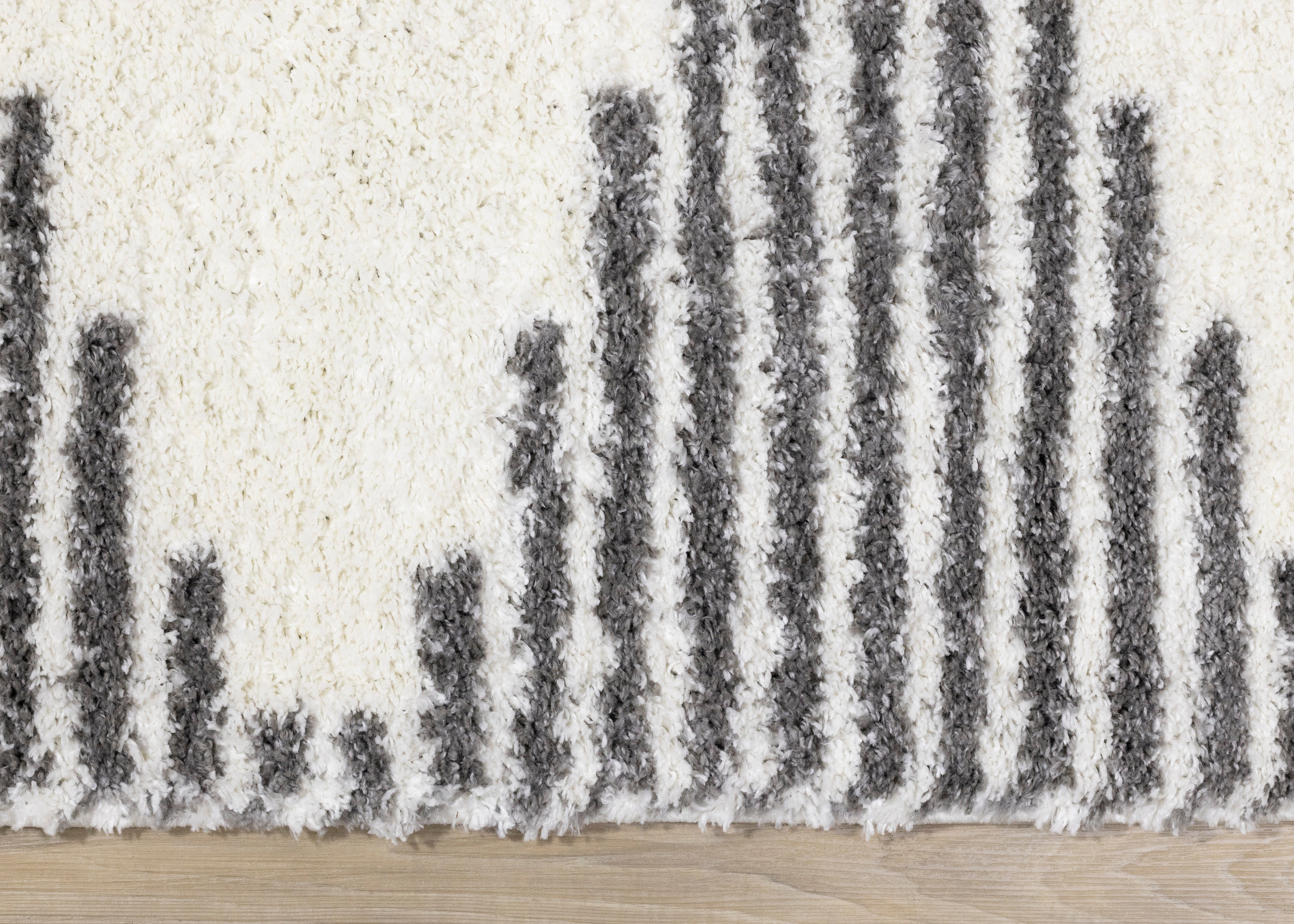 Pascal Cream Grey Inverted Diamond Pattern Rug