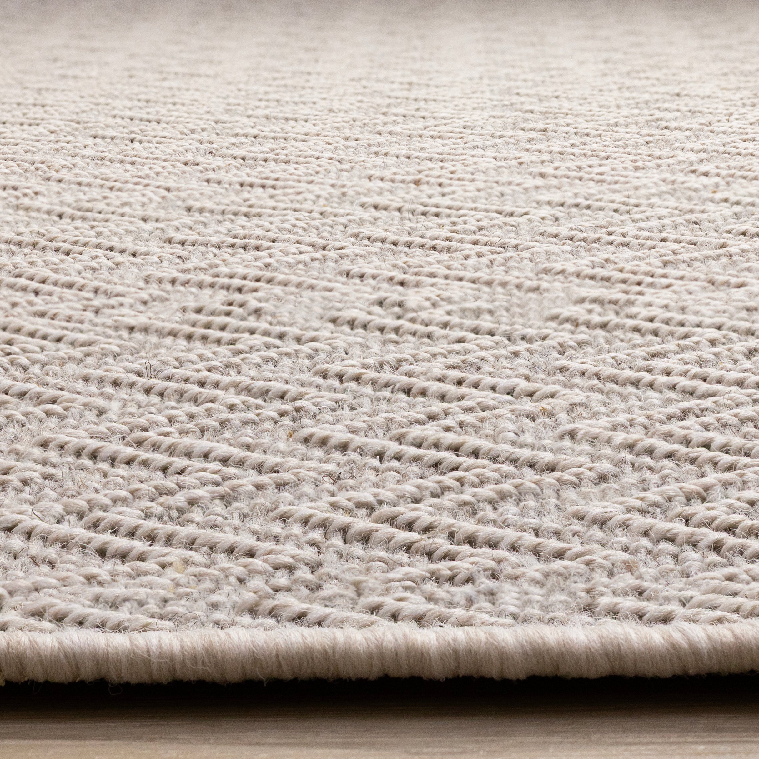 Peak Grey Chevron Design Rug