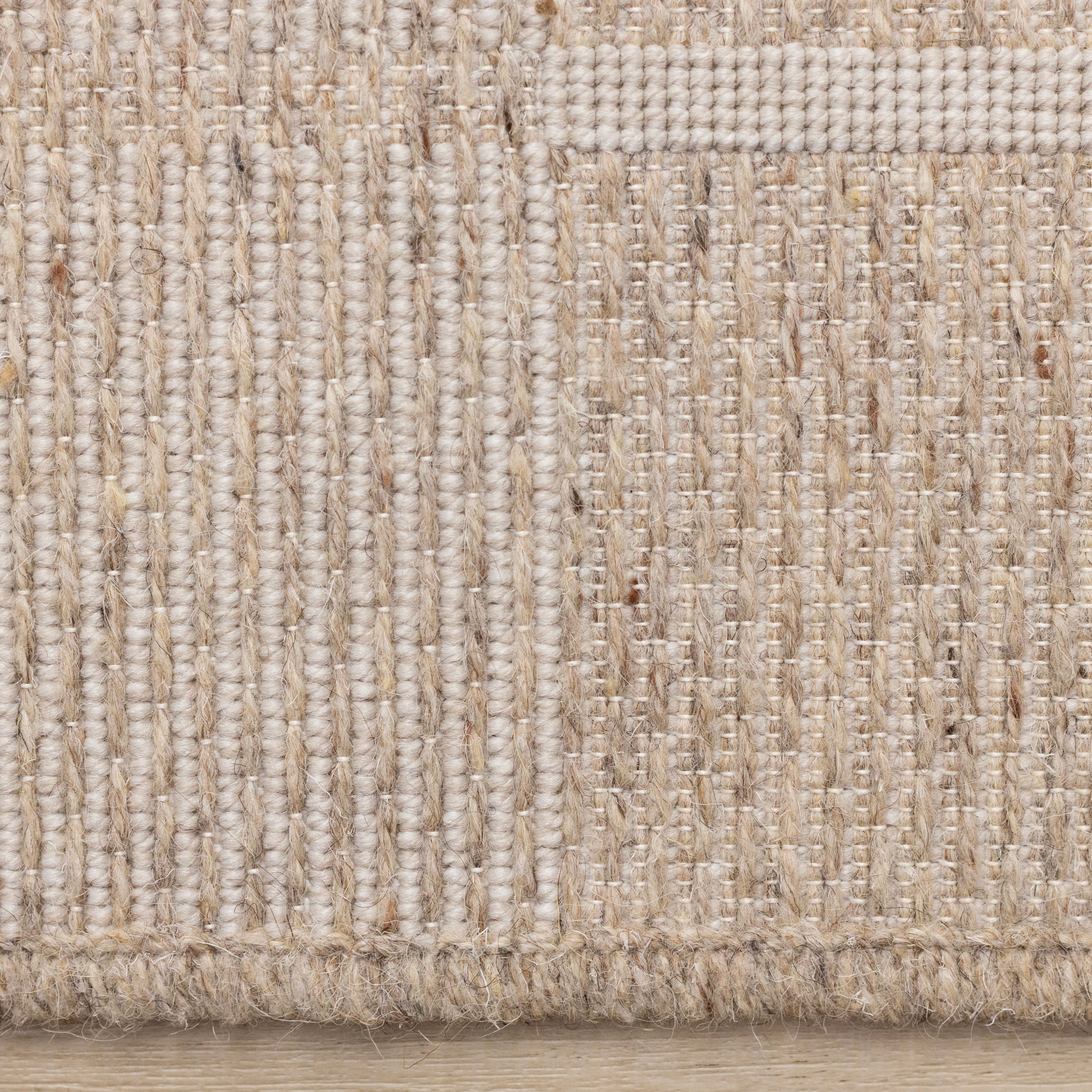 Peak Beige White Checkered Design Rug