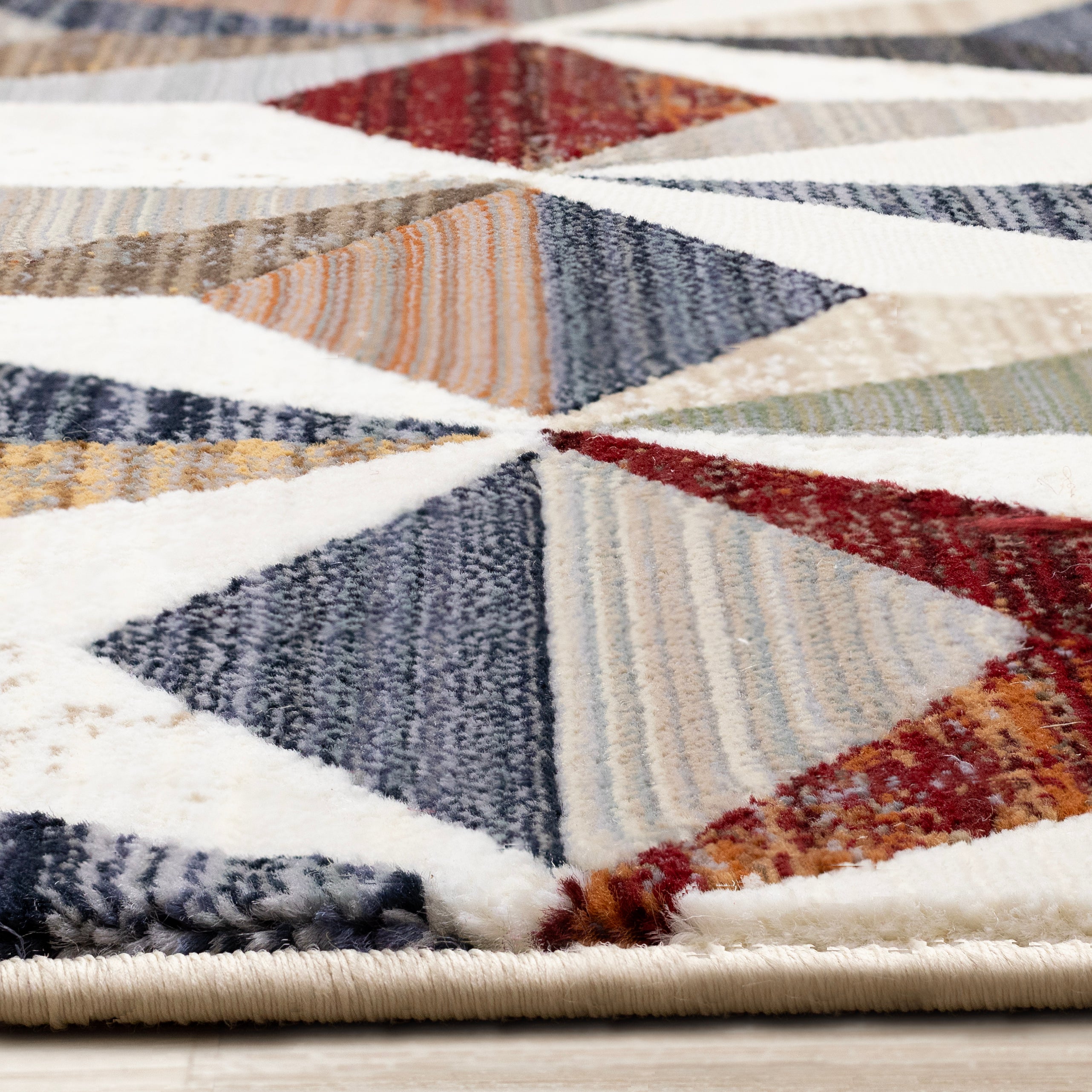 Samira Geometric Star Rug
