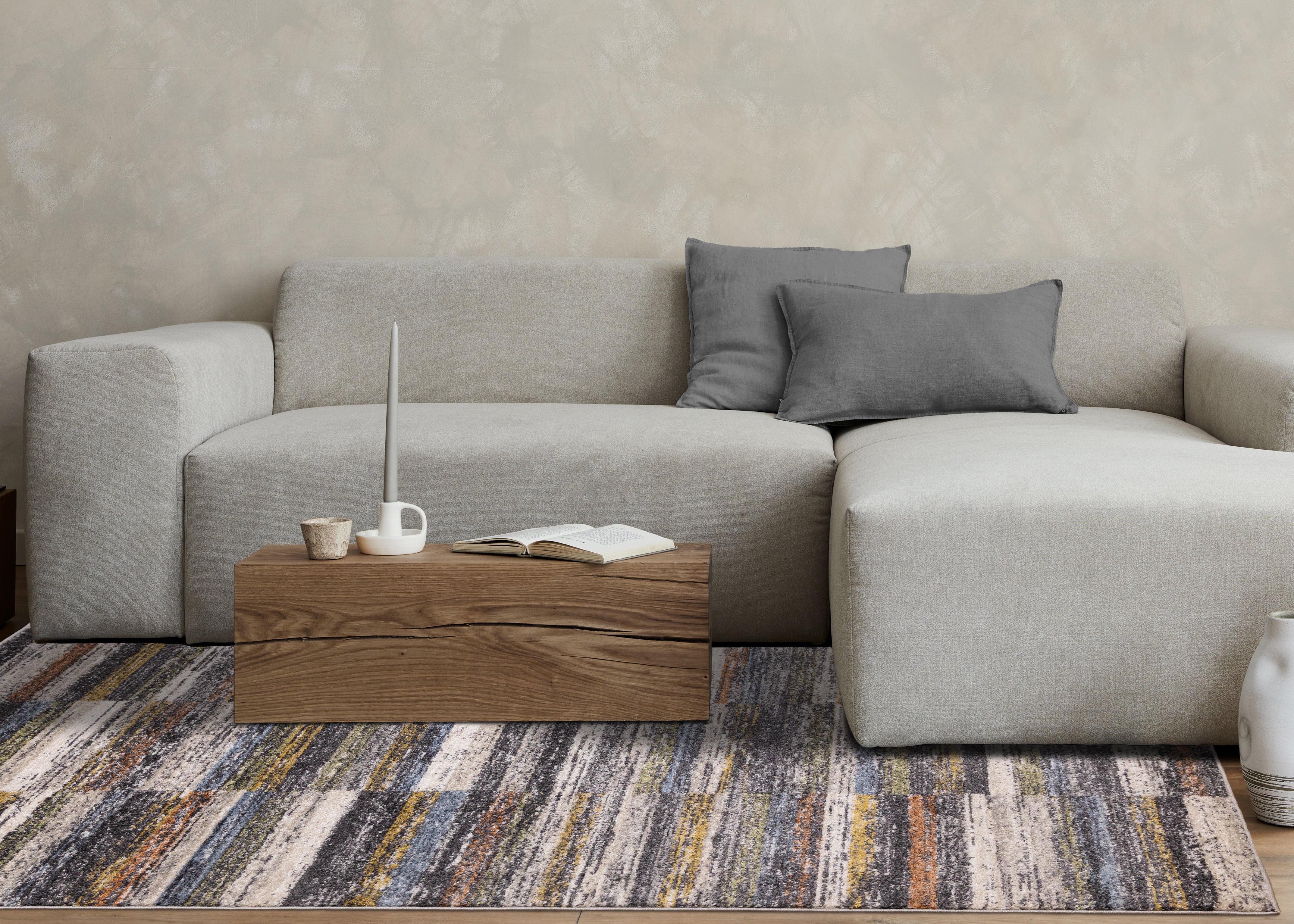 Swift Multi Distressed Columns Rug