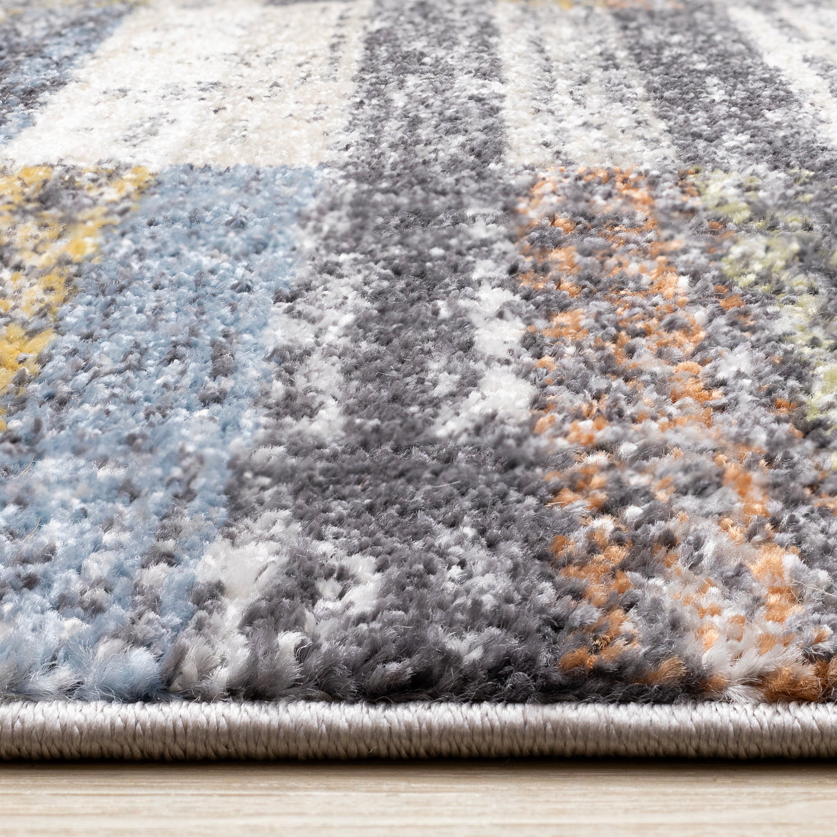 Swift Multi Distressed Columns Rug