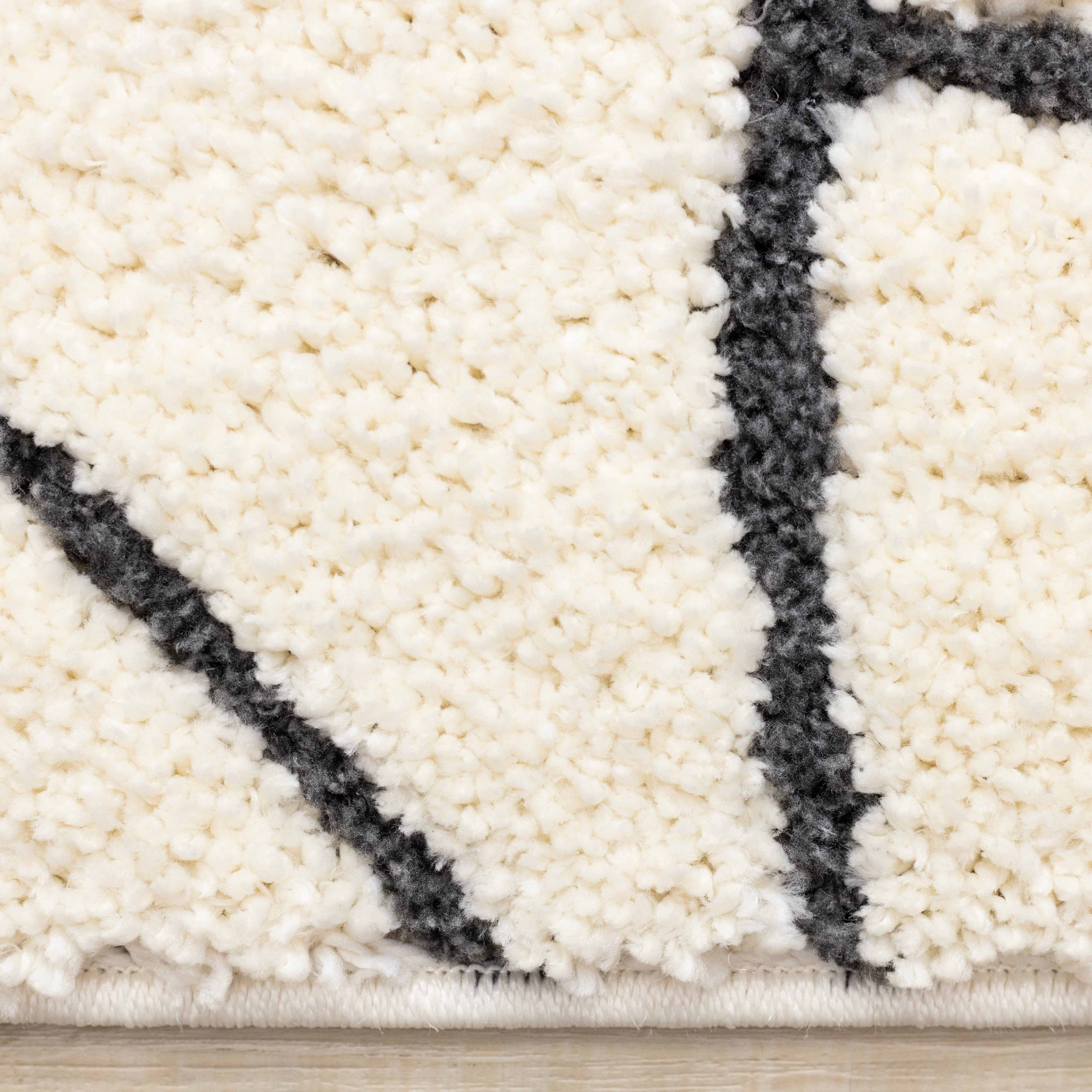 Talia Cream Black Geometric Lattice Design Rug