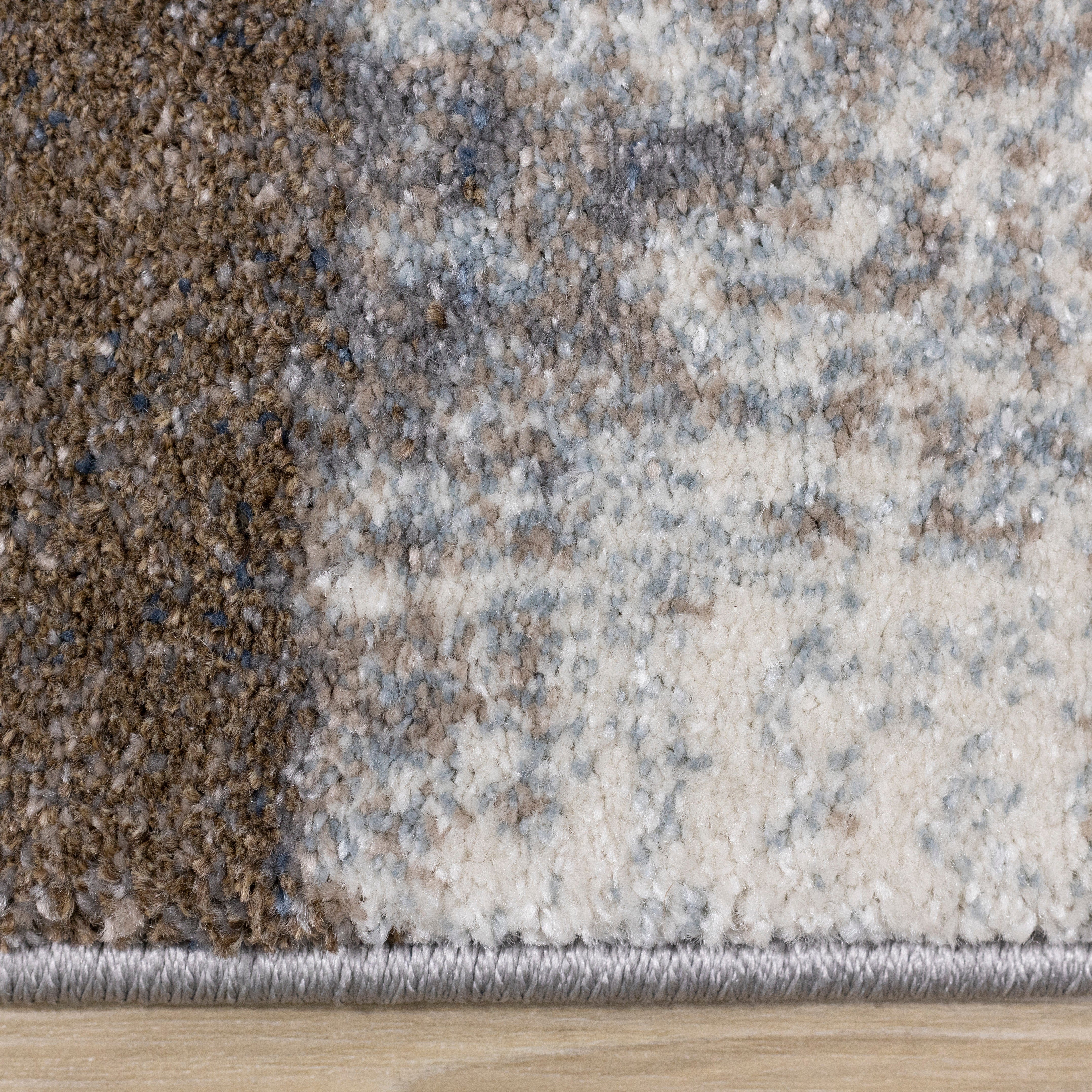 Breeze Cream Brown Grey Robust Triangle Rug