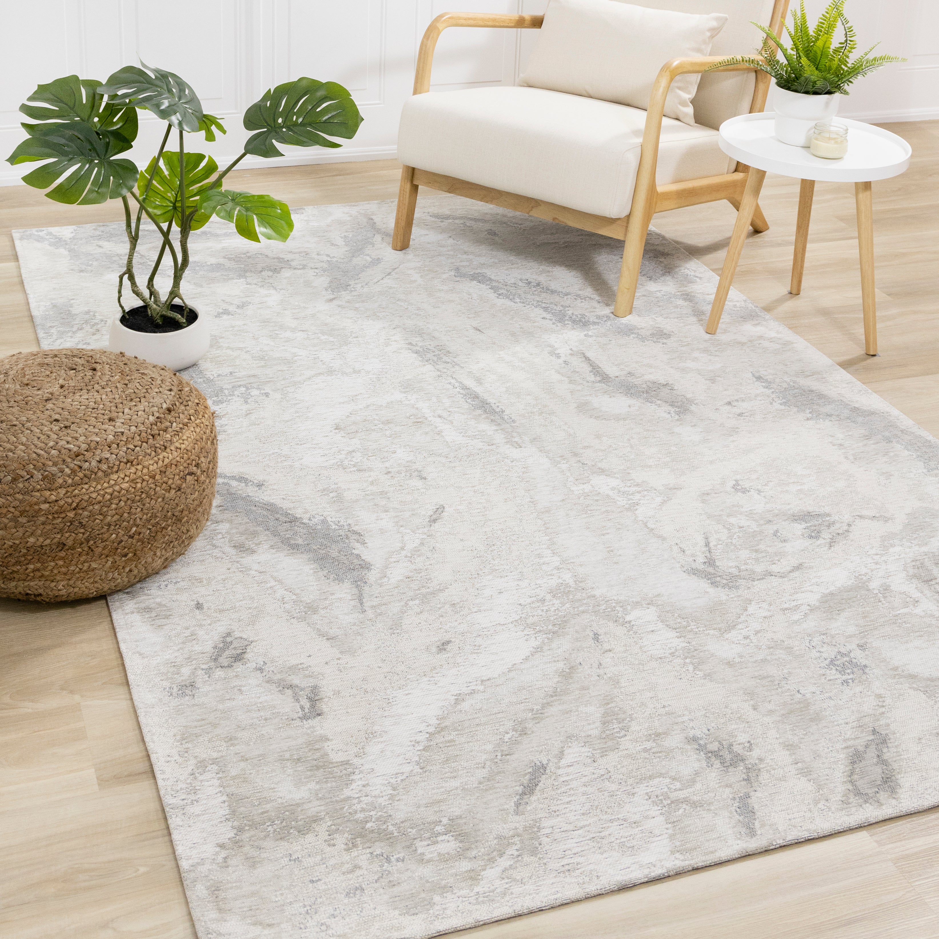 Cathedral Cream Grey Marble Pattern Chenille Rug
