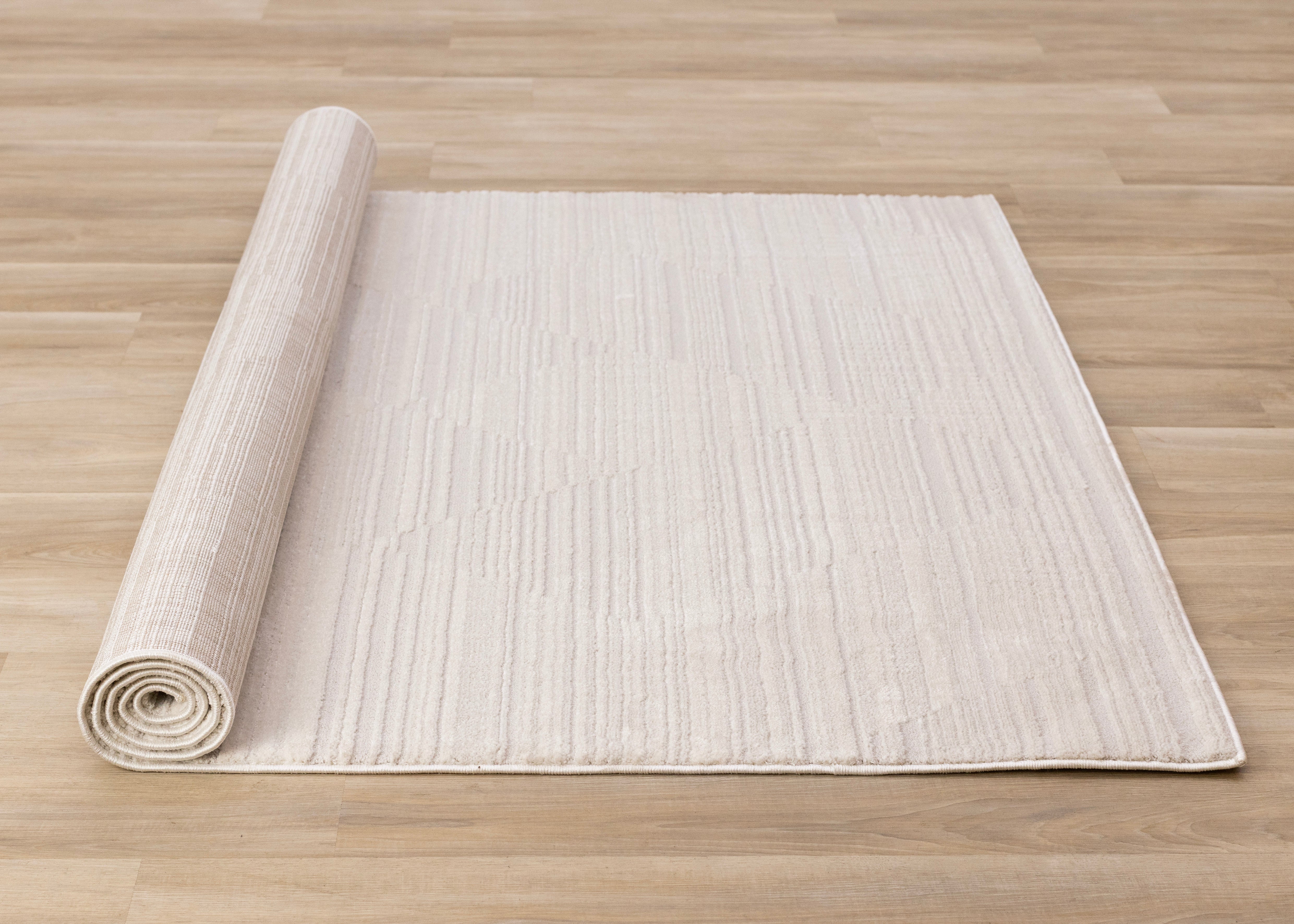 Ellington Beige Subtle Diamond Pattern Rug