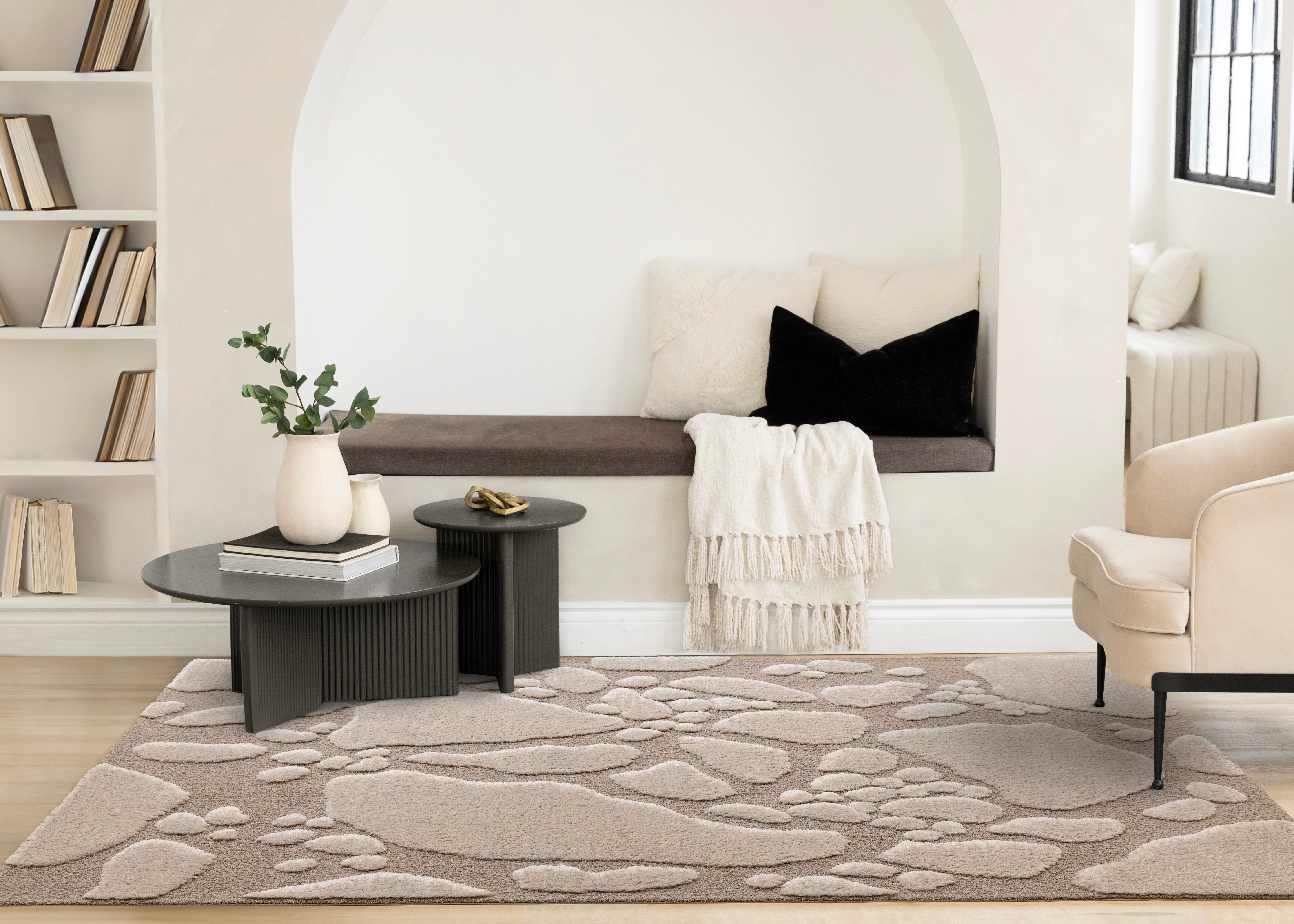 Luxe Taupe Sand Pebbled Design Rug