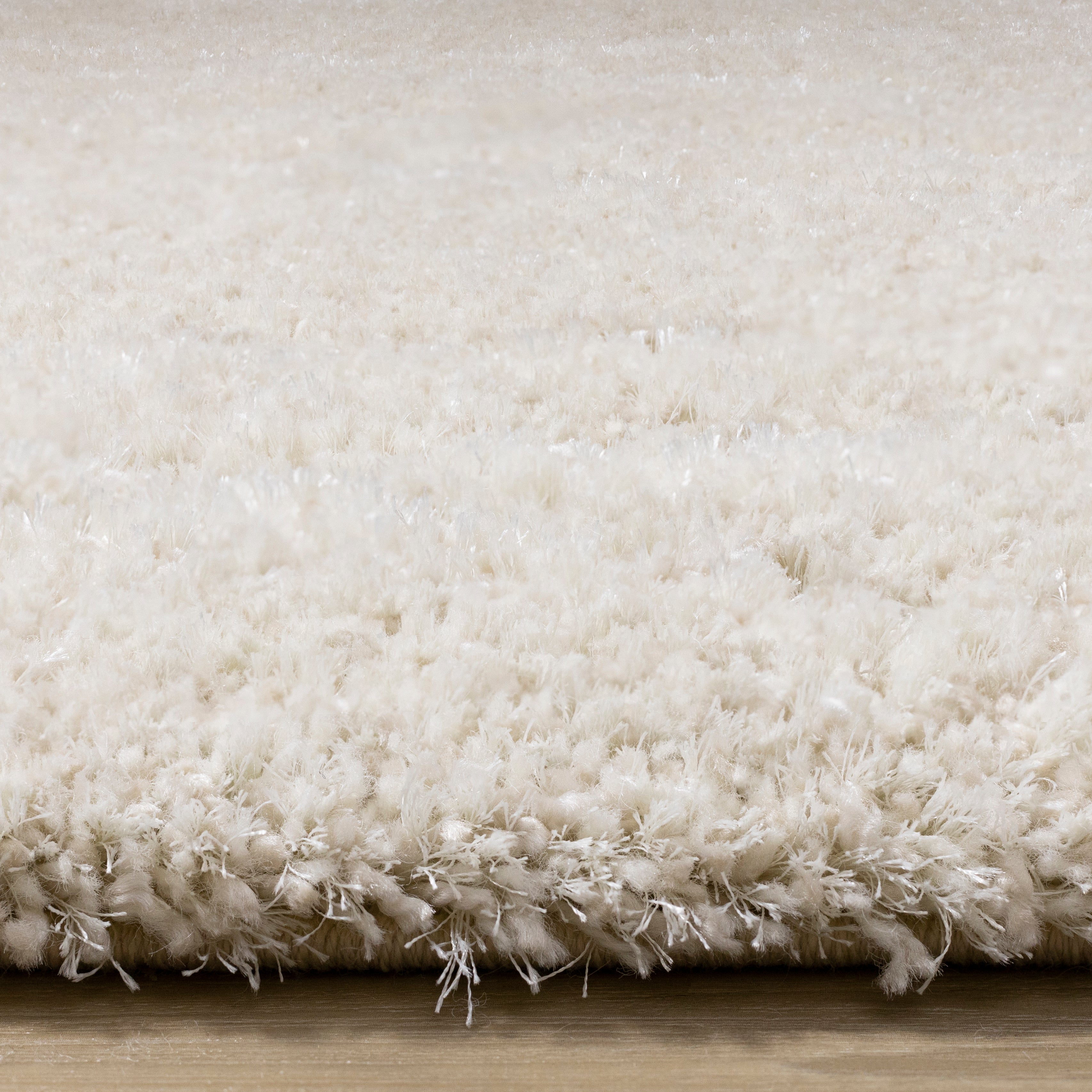 Roman Cream Subtle Diamond Pattern Rug