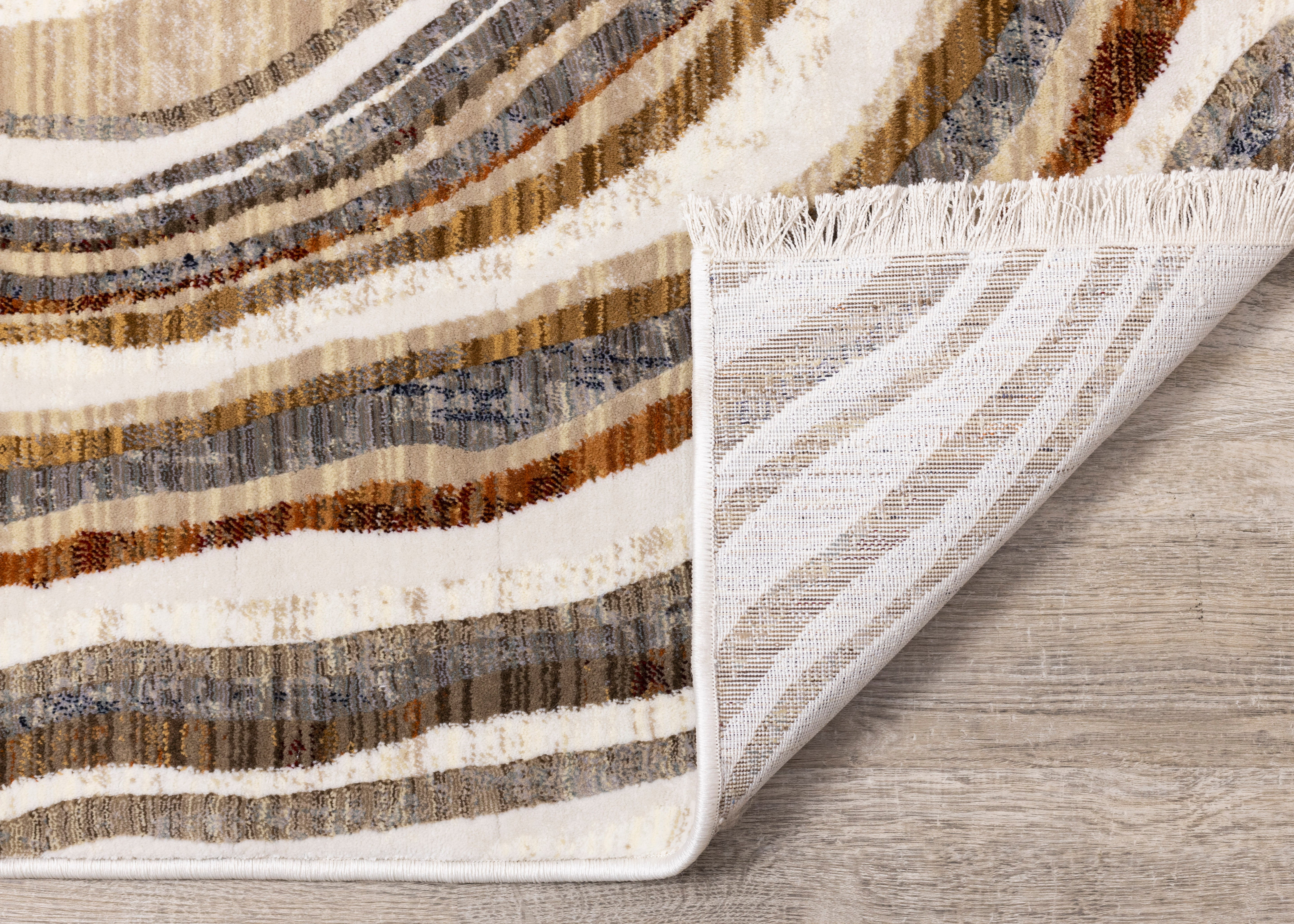 Samira Curvy Waves Rug