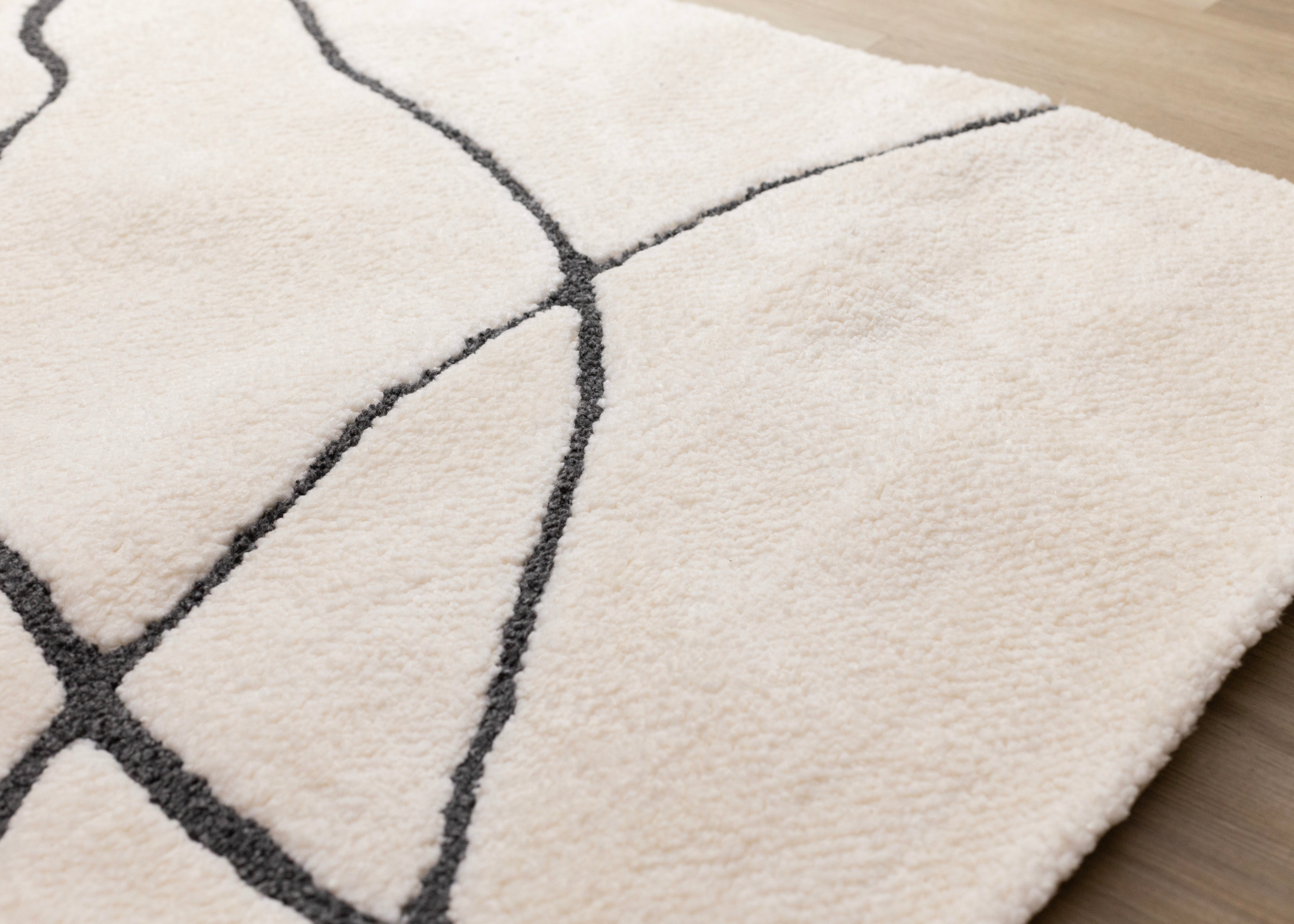Talia White Black Organic Lines Rug