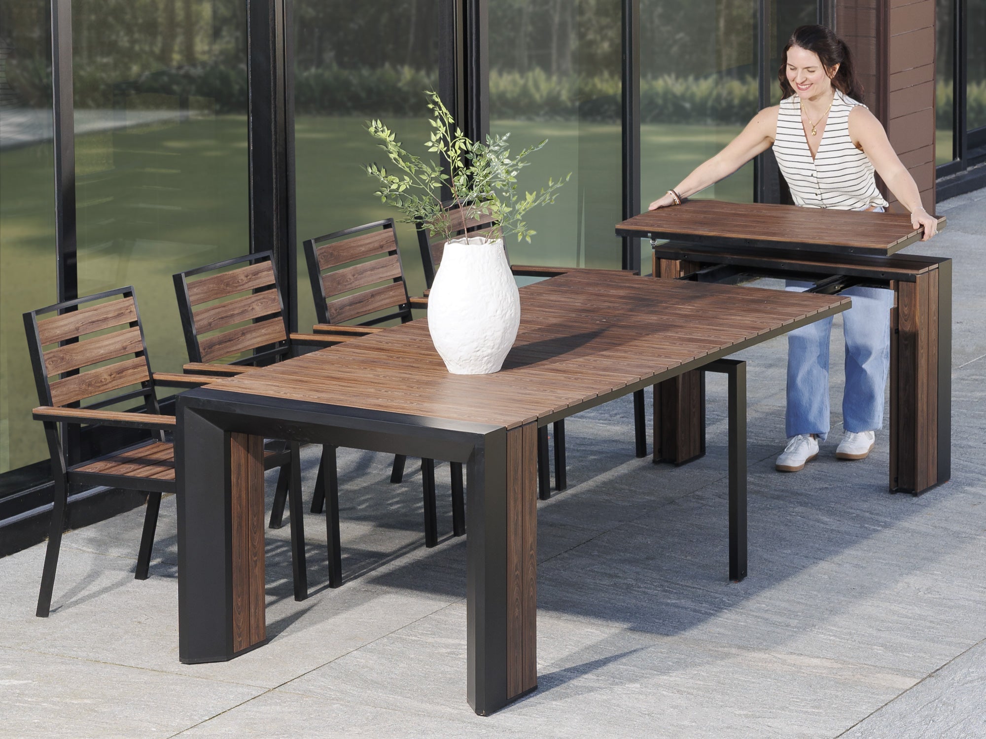 Transformer Outdoor Dining Set – The Family