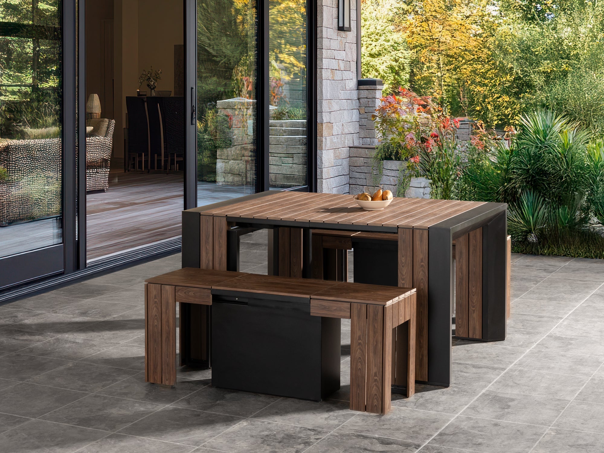Transformer Outdoor Dining Set – The Gathering